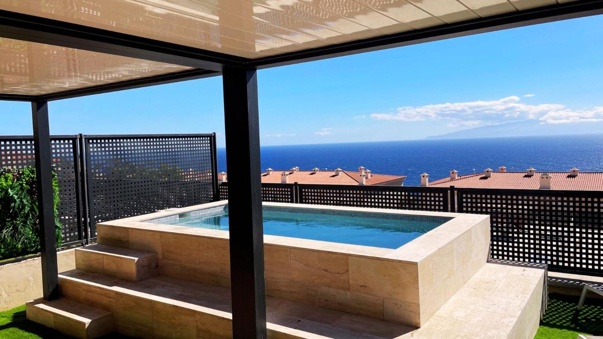 Little - Private Pool Apartamento