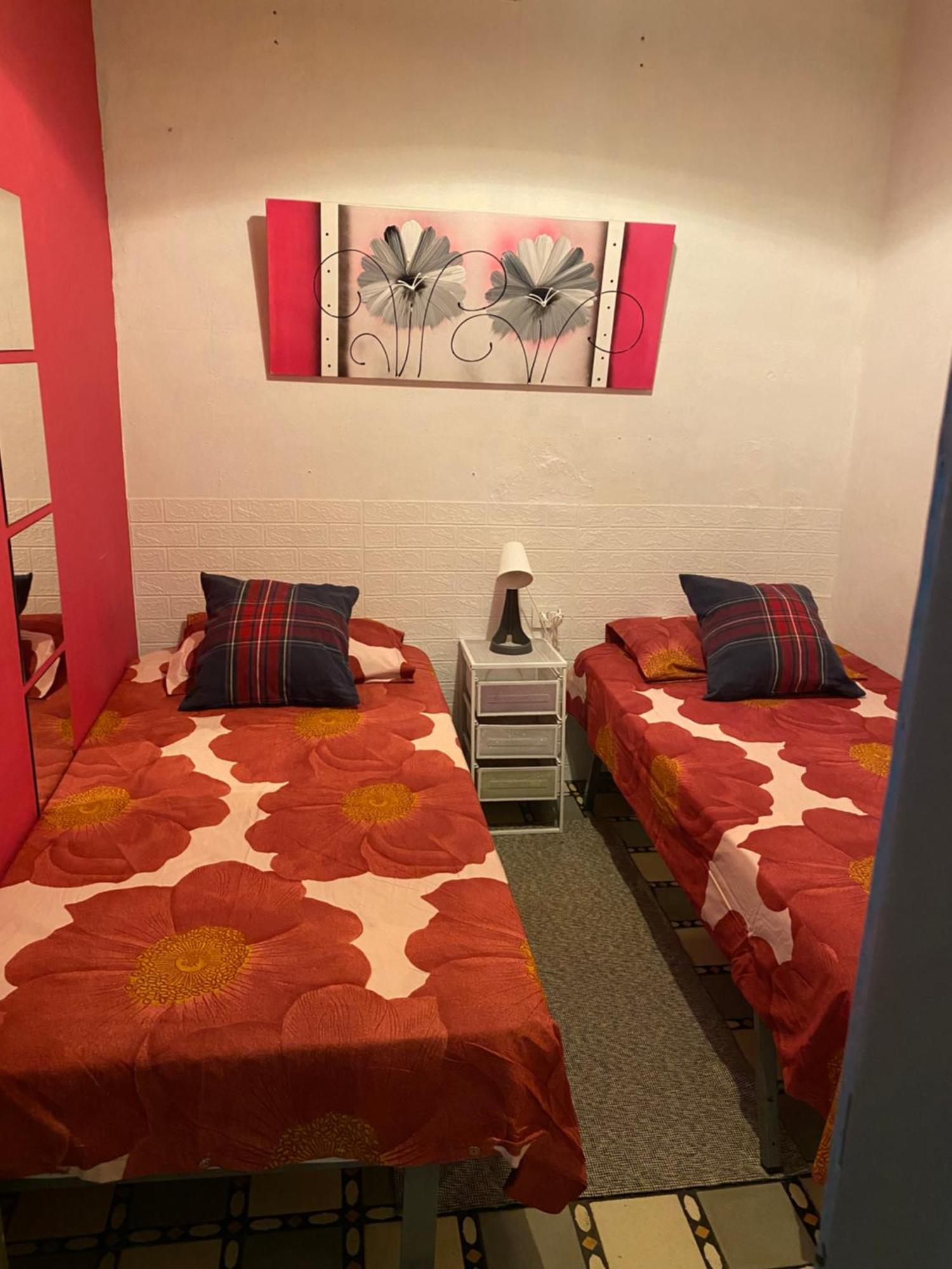 Felicitat Apartment *