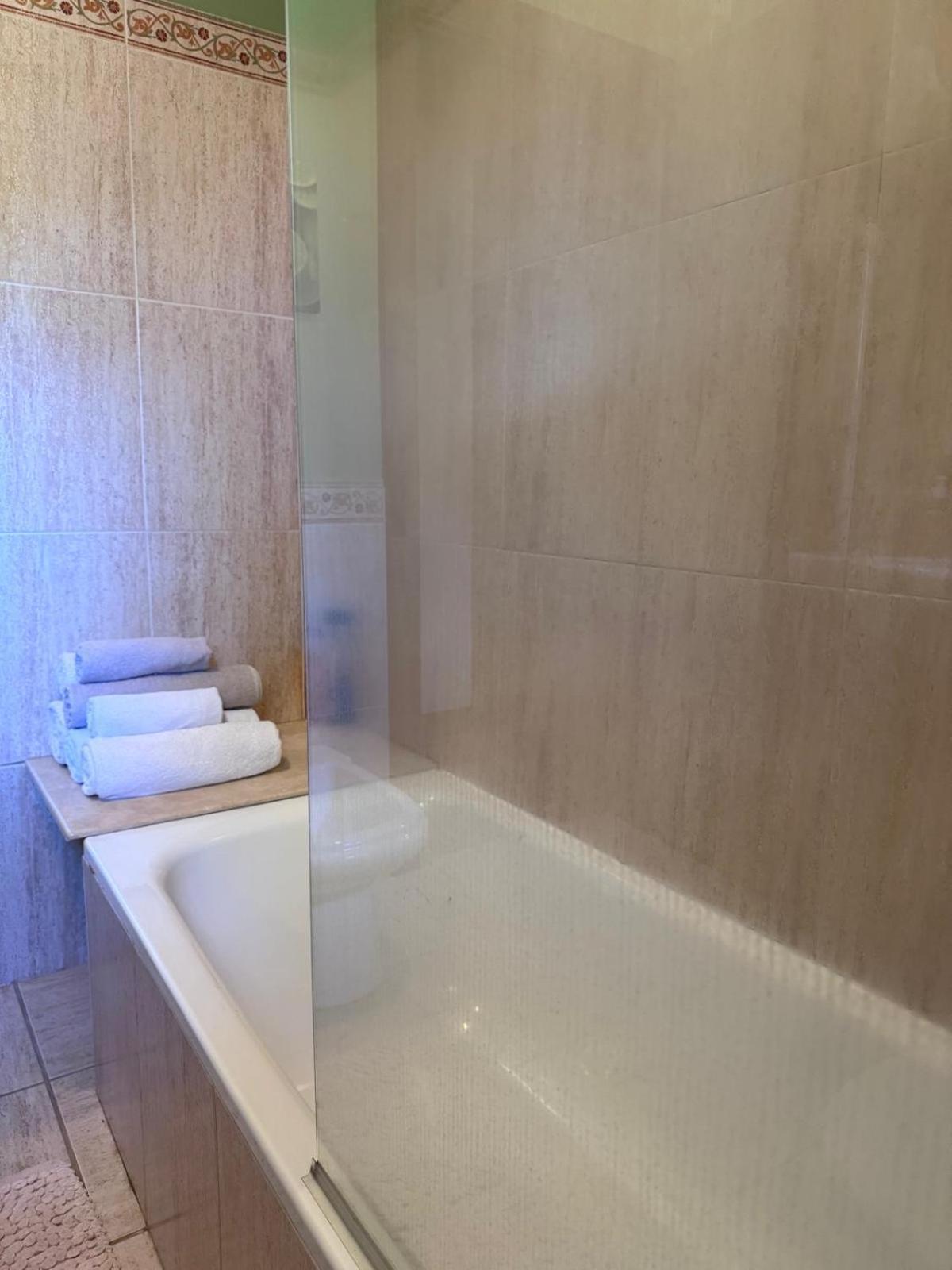 Casa 2 Con Piscina Y Cenador Al Aire Libre Holiday home