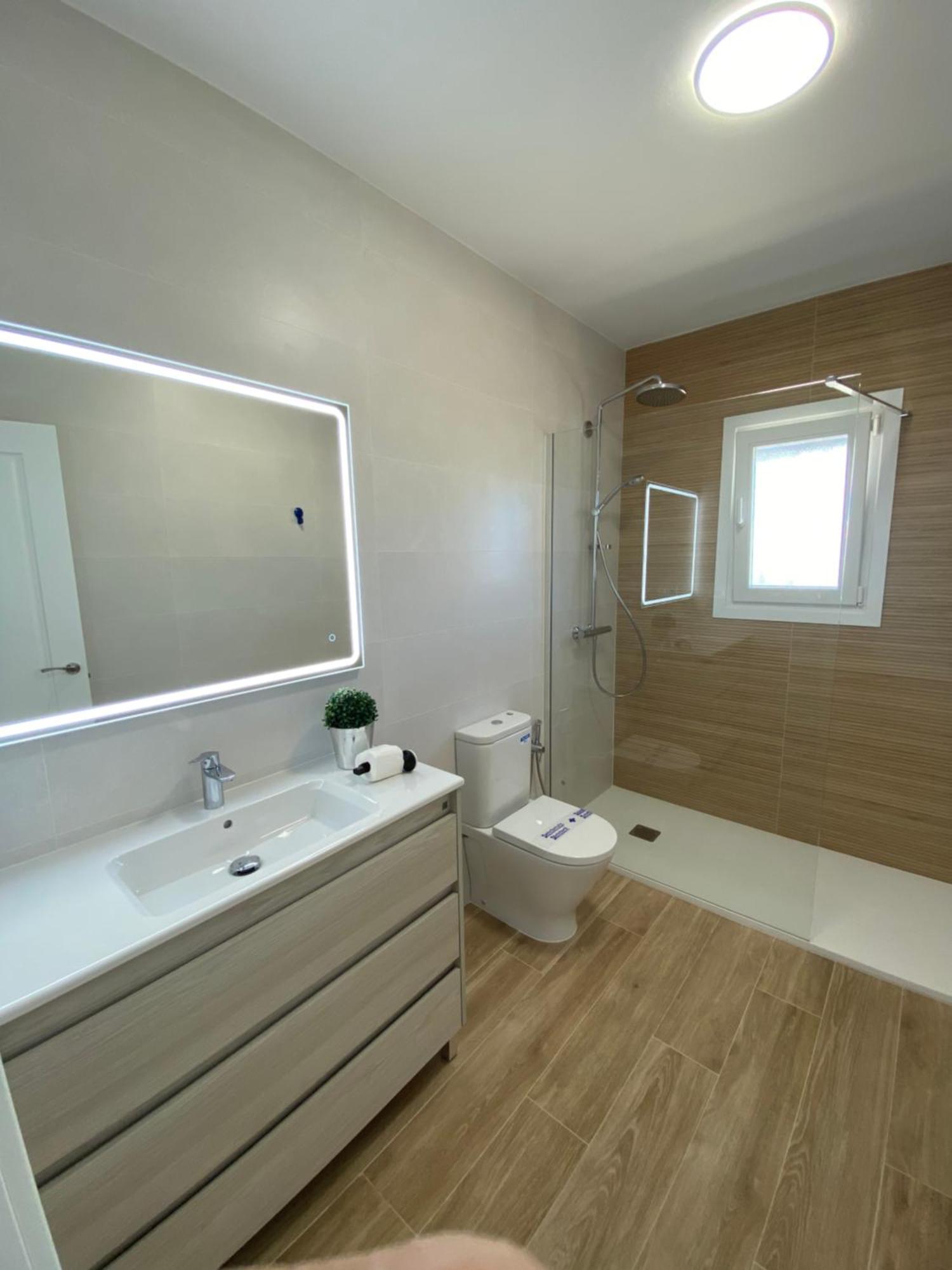 Independent House El Bosque Holiday home *