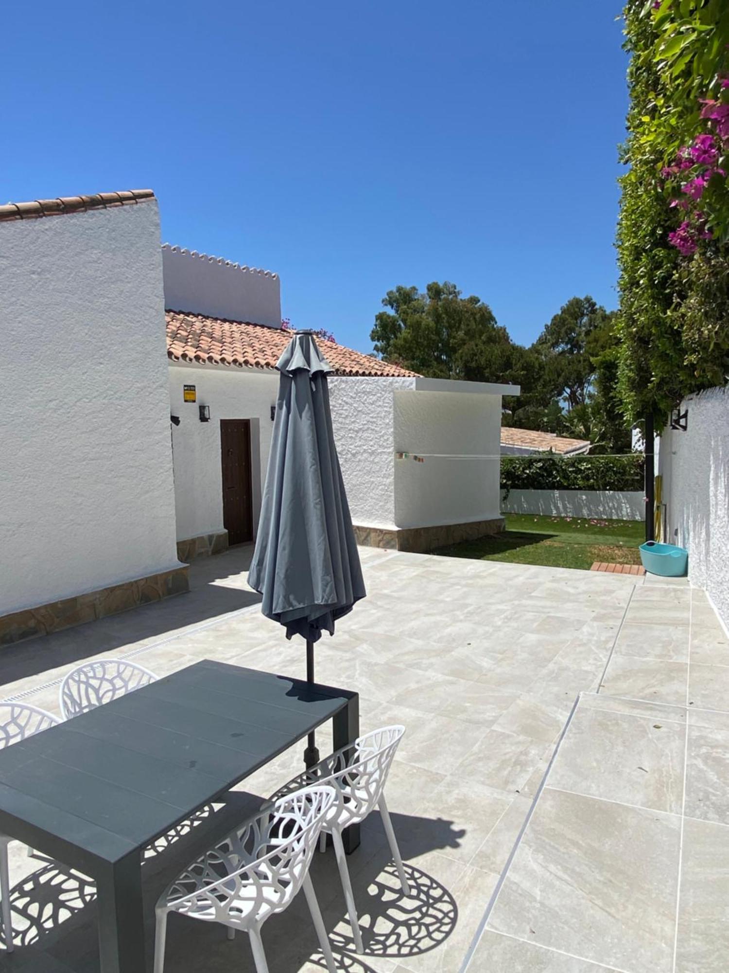 Independent House El Bosque Holiday home *