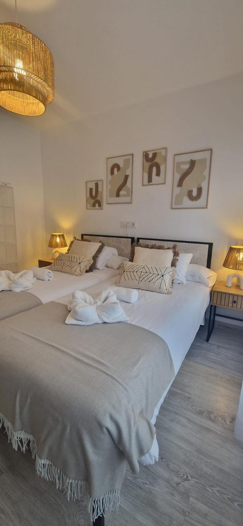 102b Poniente Magico Apartamento Gijón