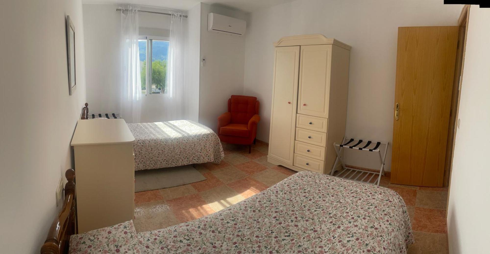 Turistico Mirador De Sierra Magina Entre Granada Y Jaen Apartment *
