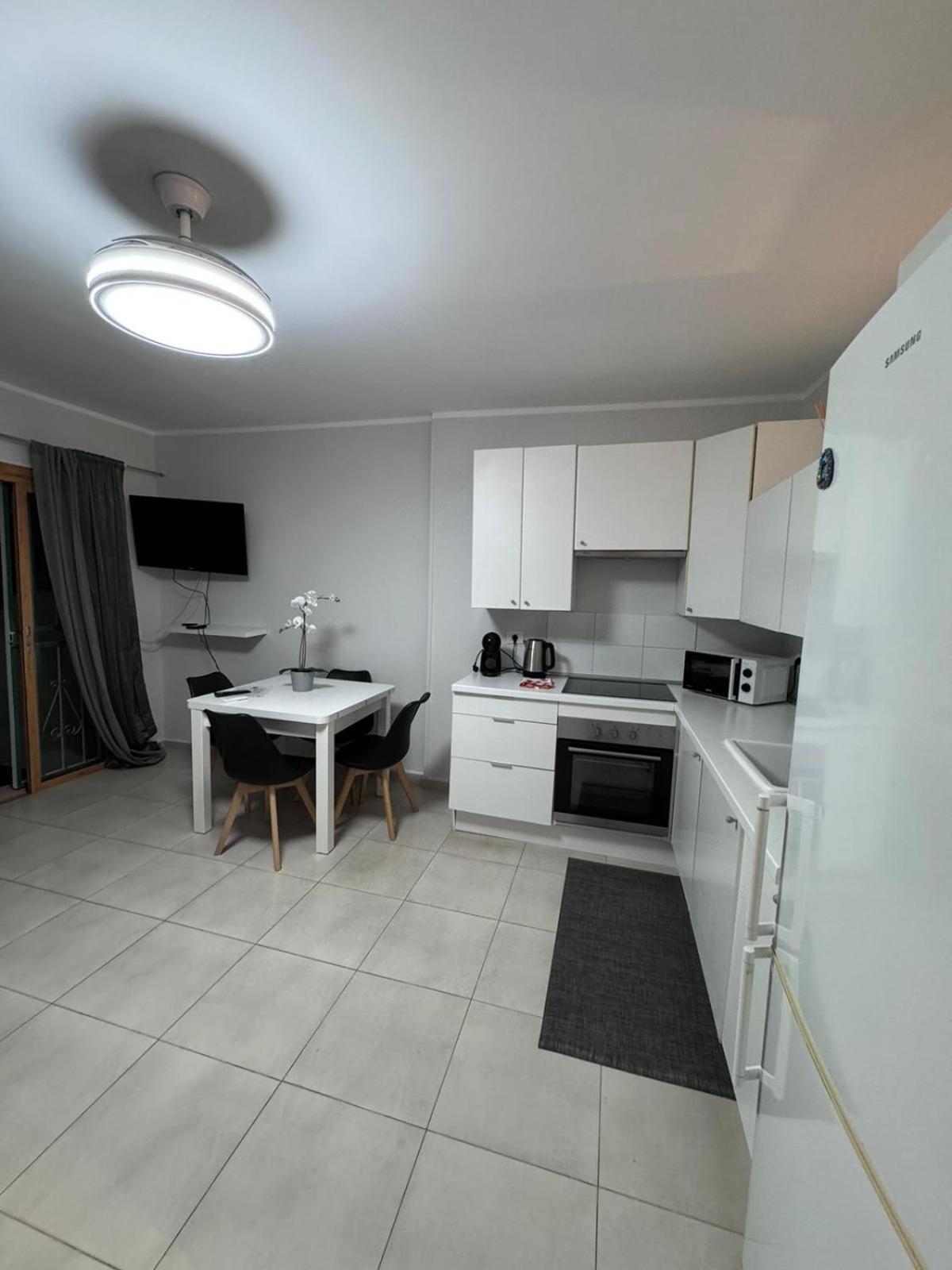 Apartment Oasis Del Sur, Sea View Cristianos Los Cristianos (Tenerife)