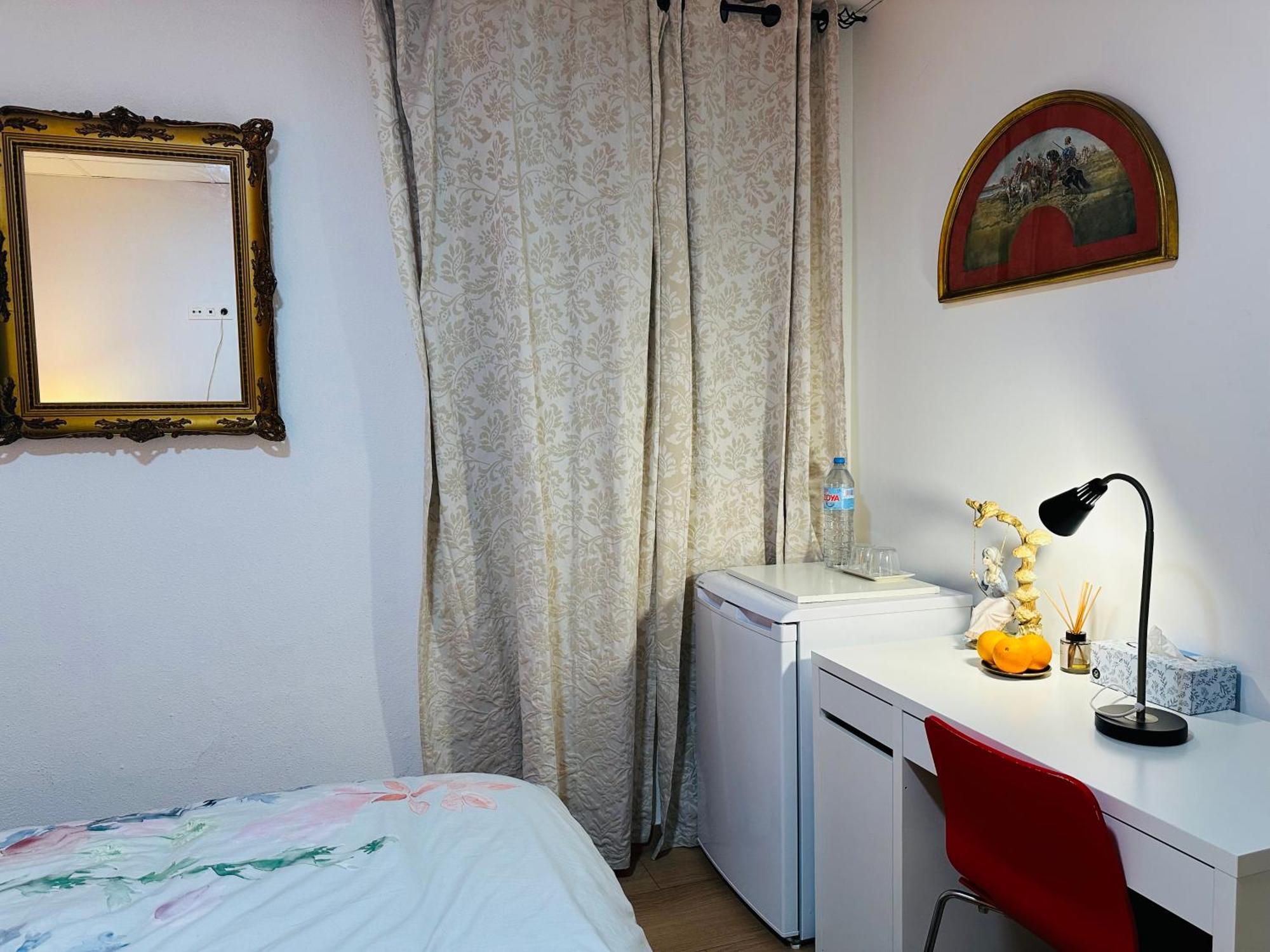 Mirador 2 Del Mercado - Con Bano Privado En El Centro De La Ciudad Vella Homestay Valencia
