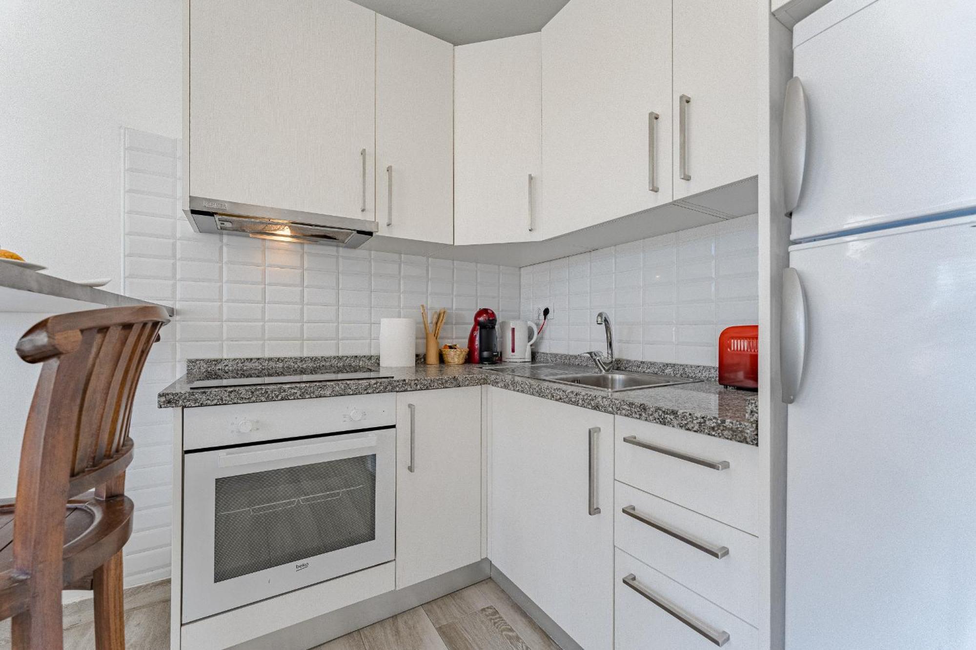 Apartamento Primavera Tranquil Retreat 2-bedroom With Balcony, Garden View & Fiber Wifi Arona (Tenerife)