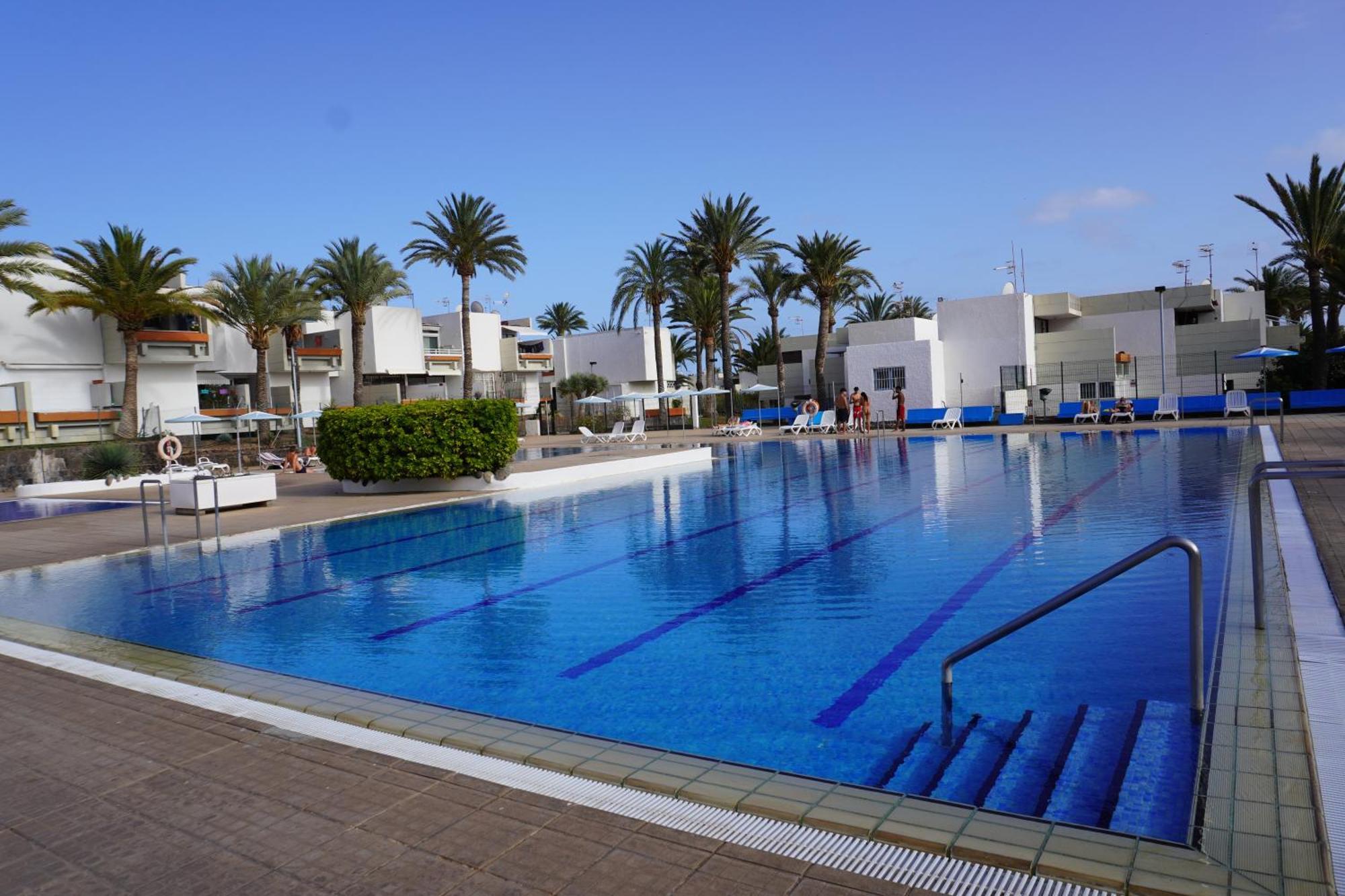 Apartamento Primavera Tranquil Retreat 2-bedroom With Balcony, Garden View & Fiber Wifi Arona (Tenerife)