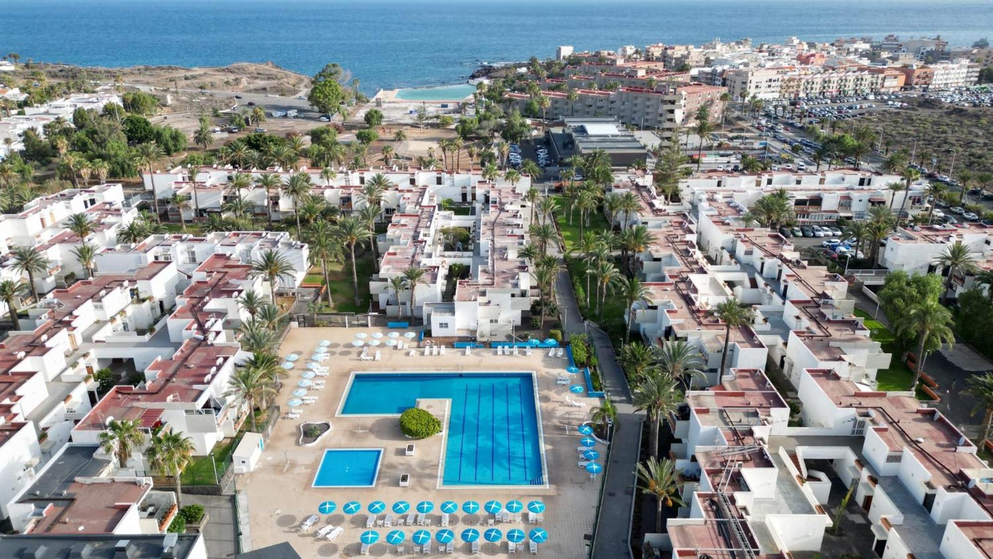 Apartamento Primavera Tranquil Retreat 2-bedroom With Balcony, Garden View & Fiber Wifi