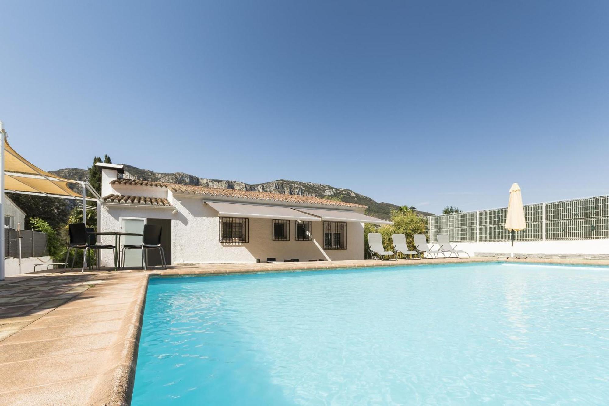 Cova De L'aire Villa *