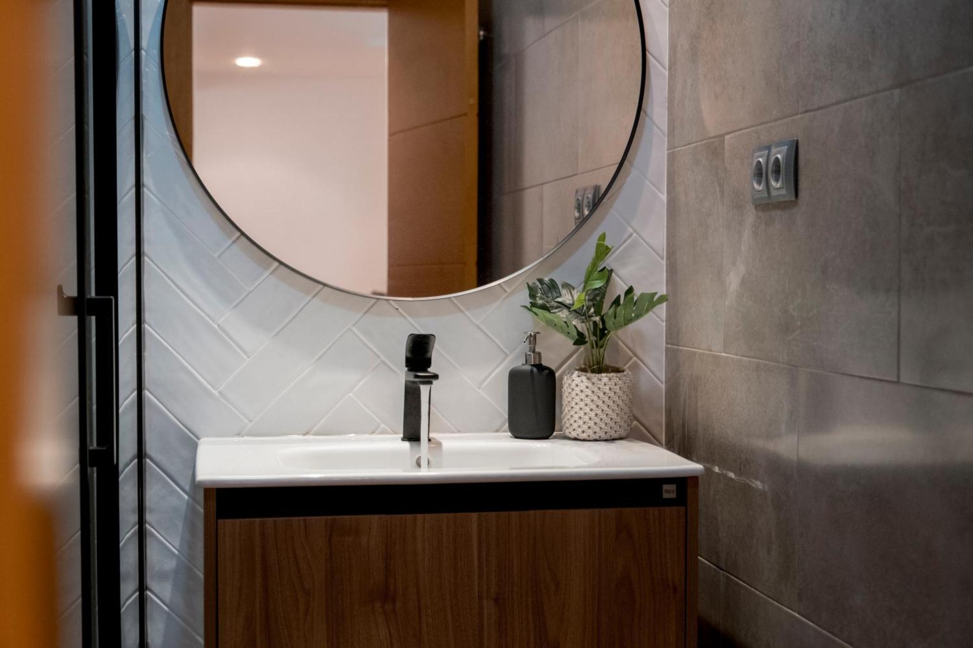 Suite85, Exclusivo De Diseno En La Playa Gijón