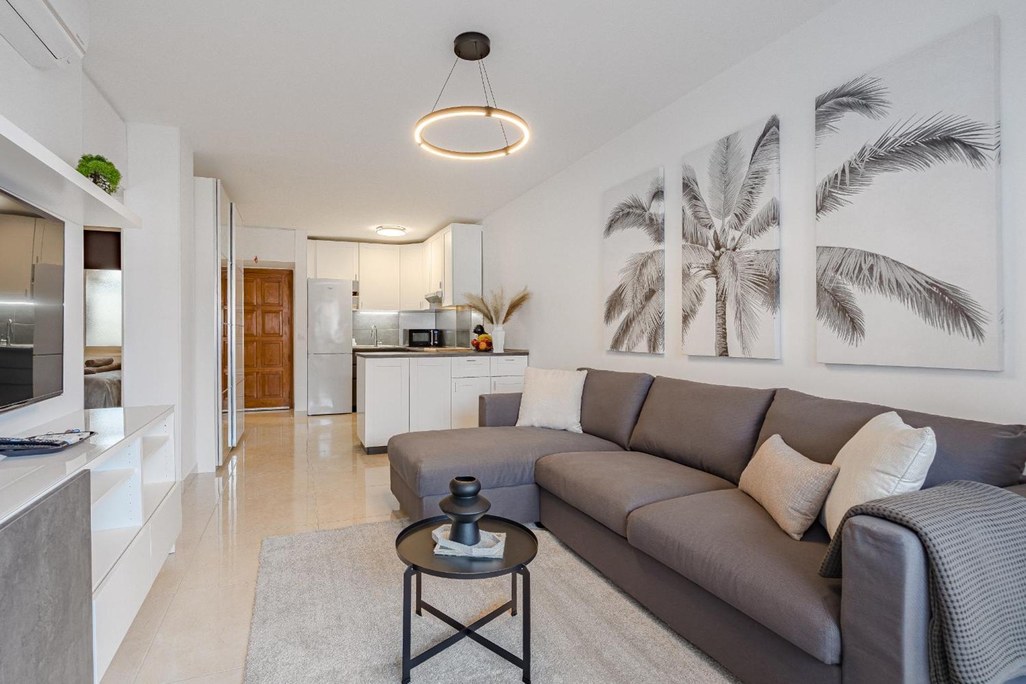 Verodal 2 Bedroom In Cristianos Apartment