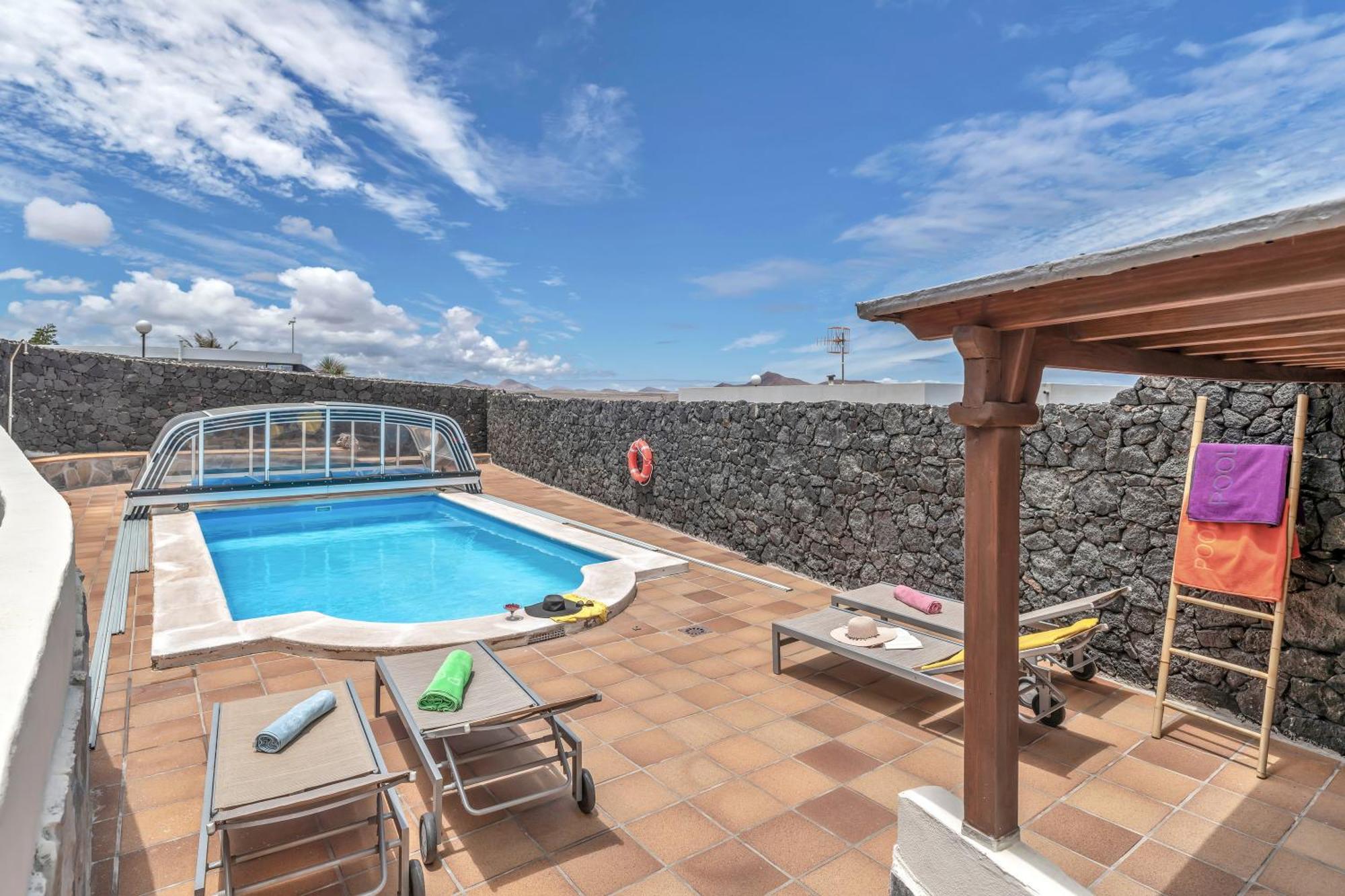 Villalmar Holiday park Famara