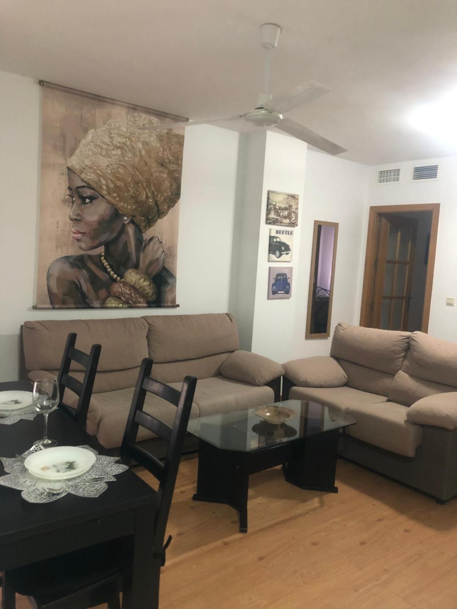 Carla 24 Gil Apartamento