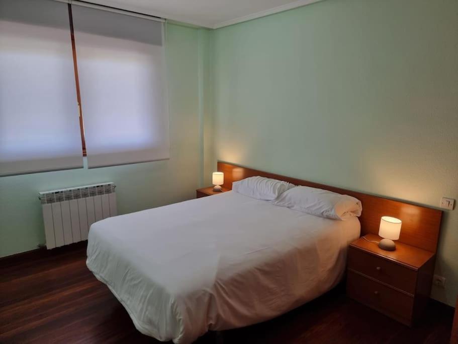 Con Piscina Privada No Mascotas Apartamento