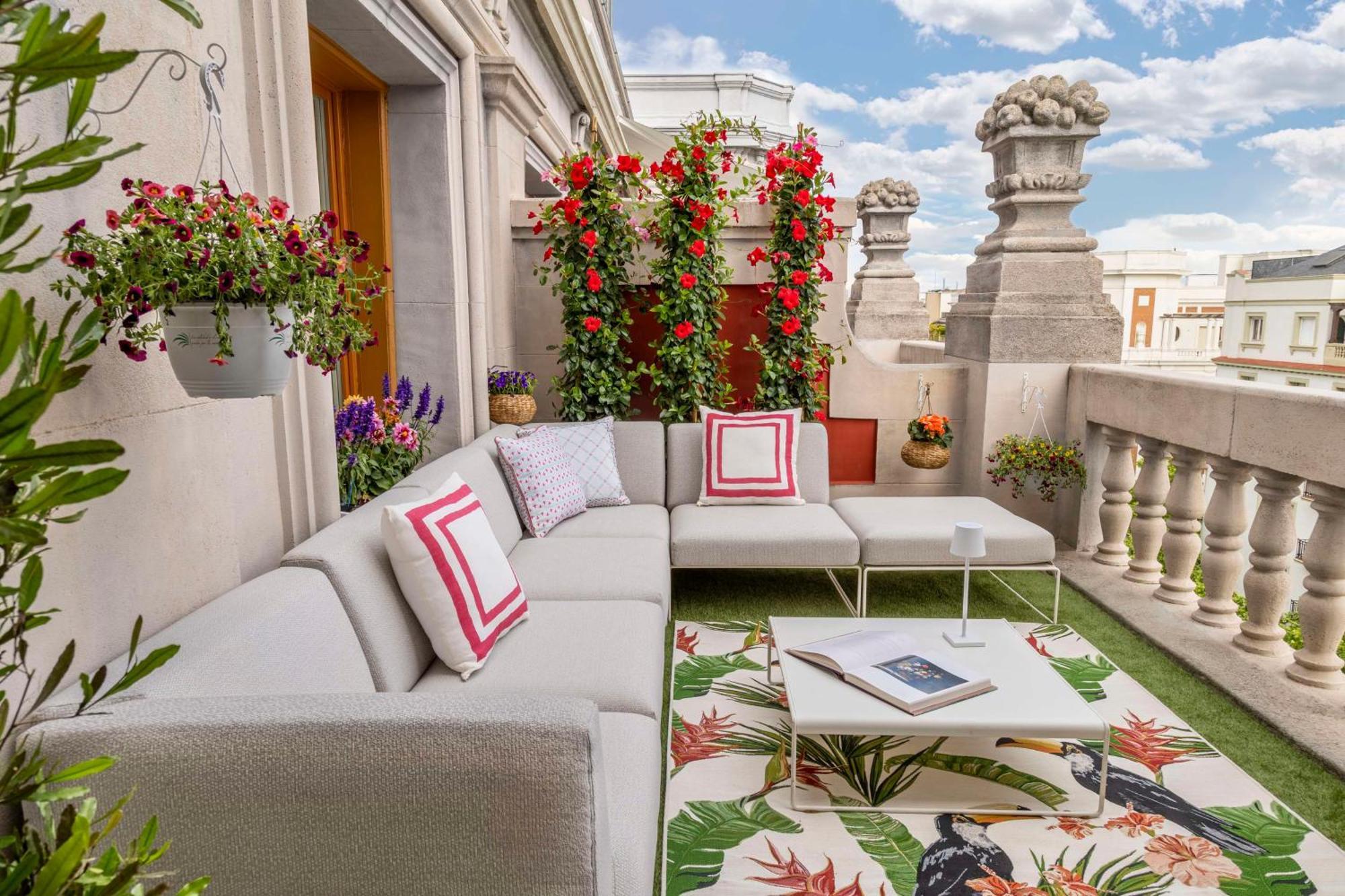 Hotel Nh Collection Abascal 4*