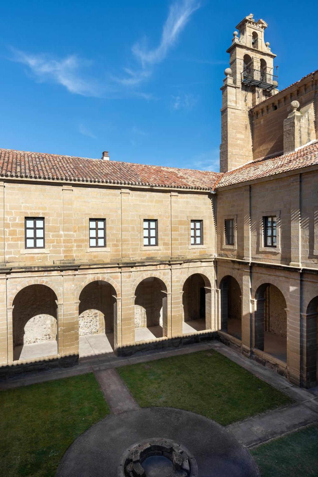 Hotel De Sto. Domingo Bernardo De Fresneda 3*