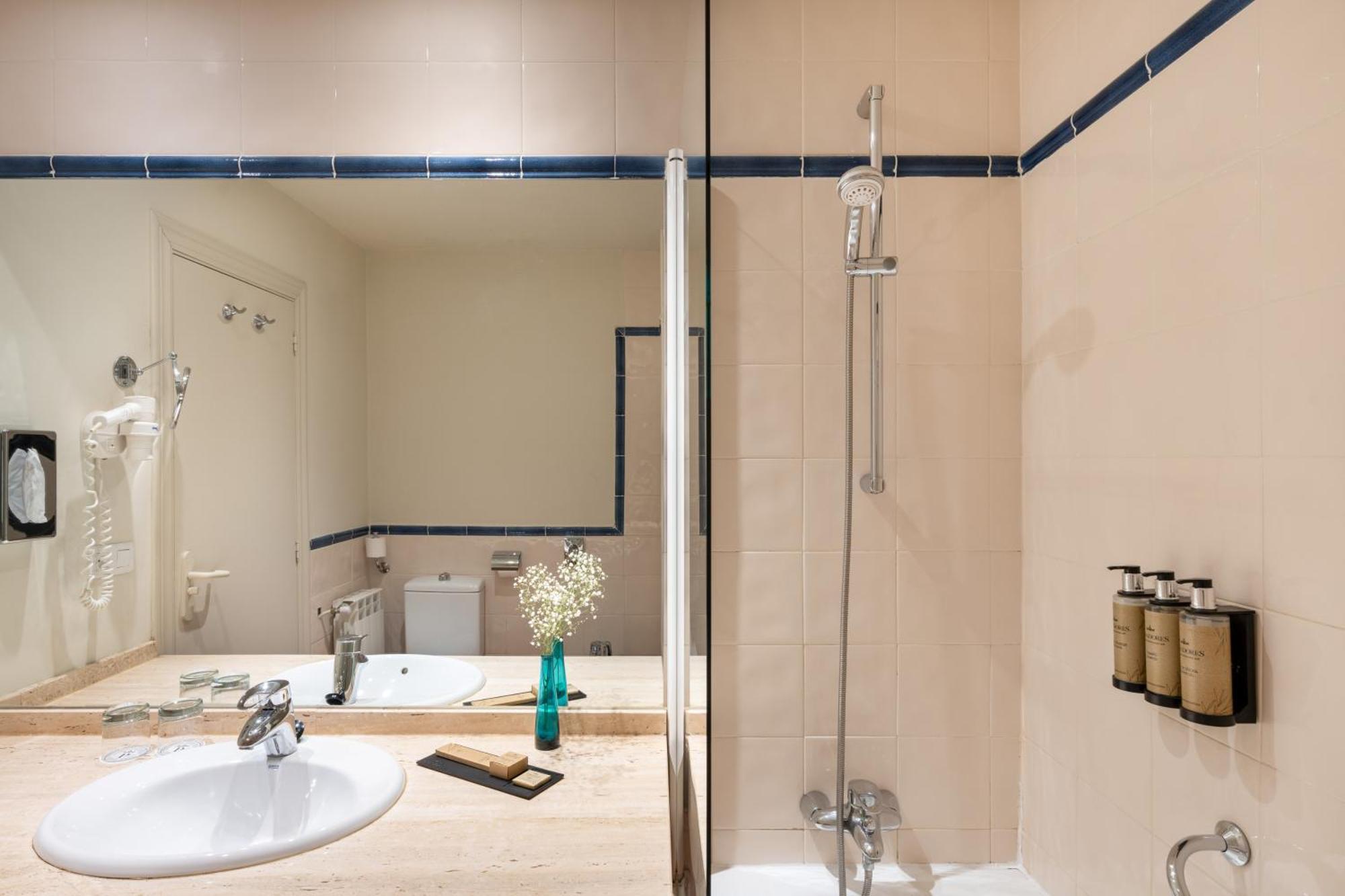 Hotel De Sto. Domingo Bernardo De Fresneda 3*