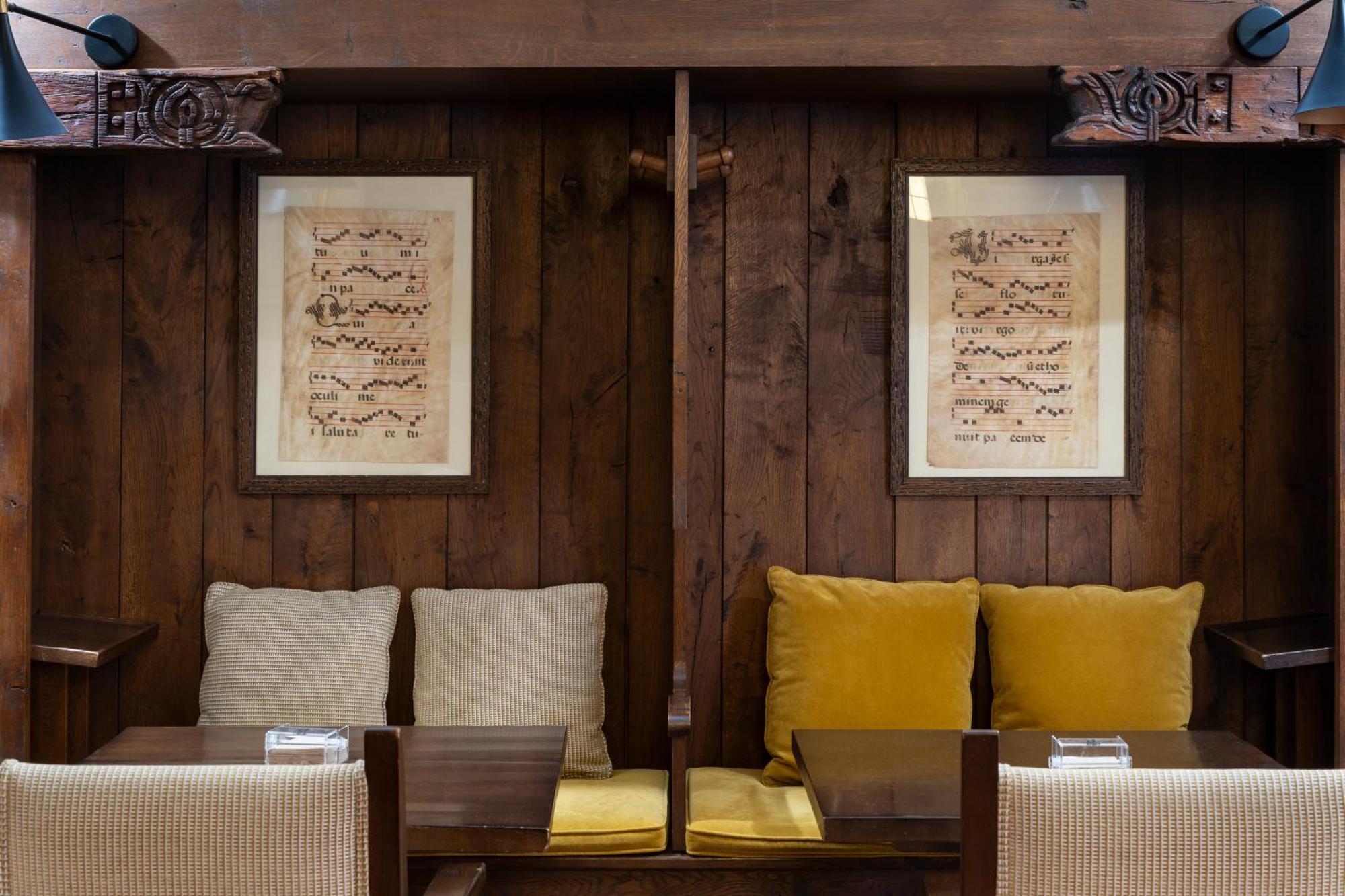 Hotel De 4*