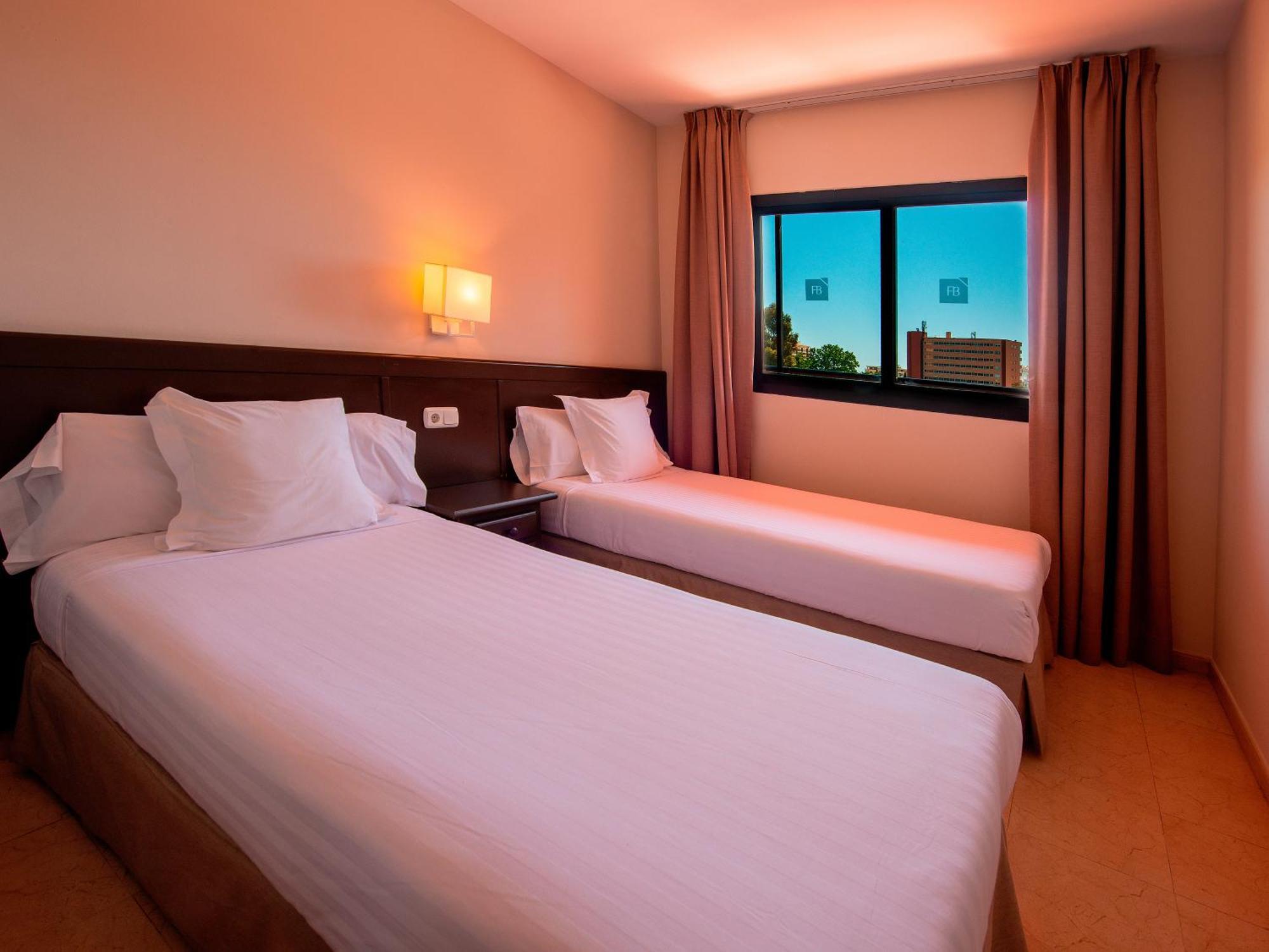 Aparthotel Turisticos 3*