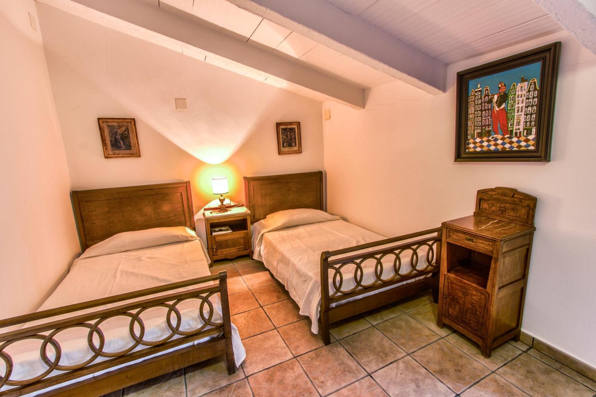 Guest house Juan 3*