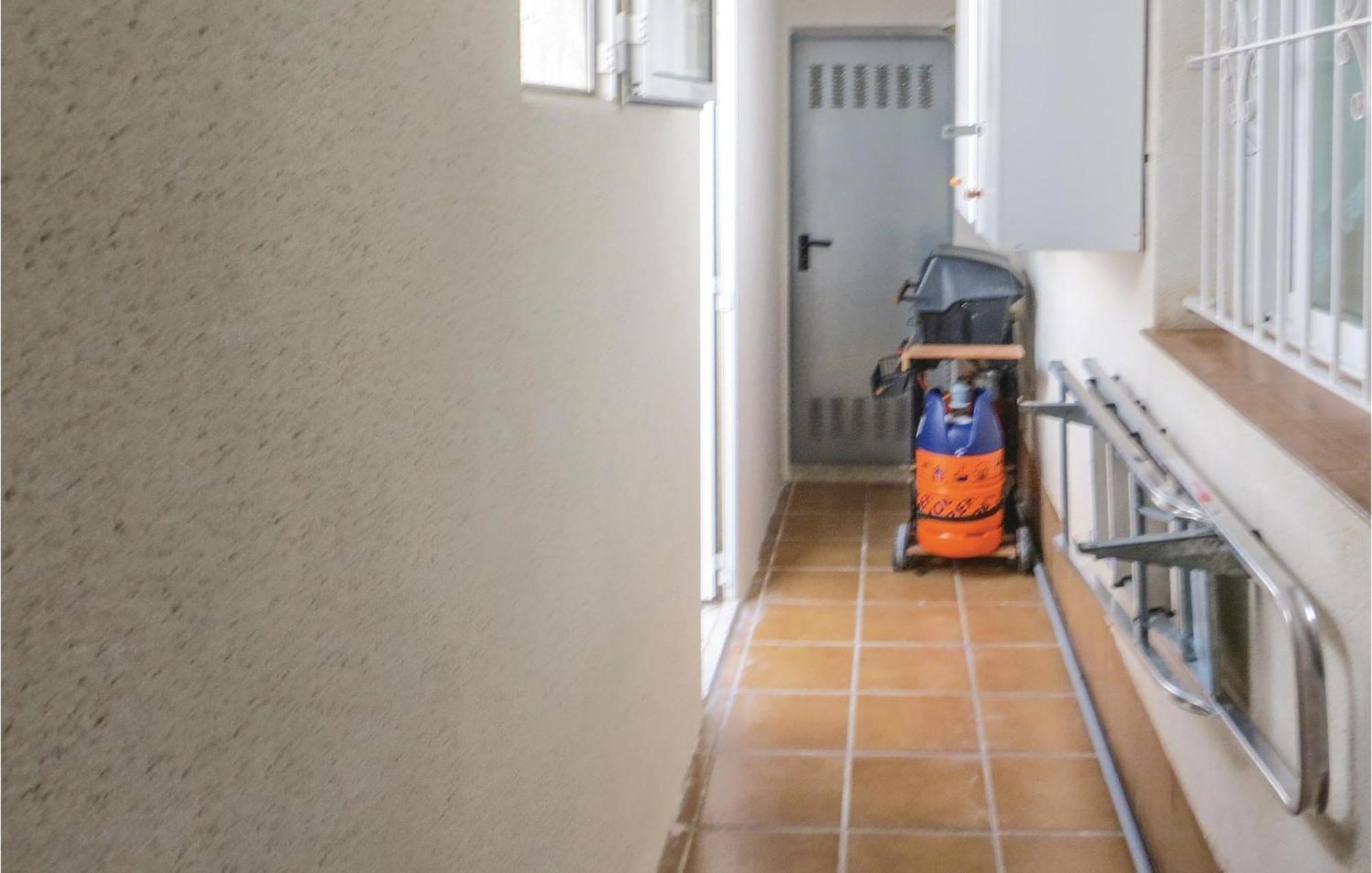 2 Bedroom Lovely In *
