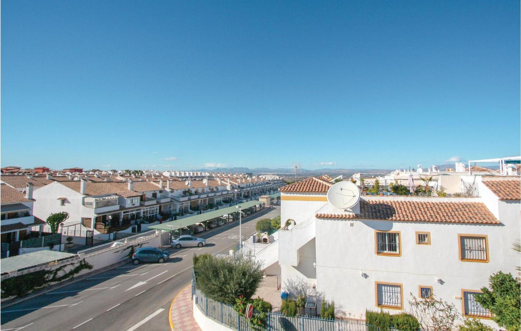 Apartment Awesome In Gran Alacant