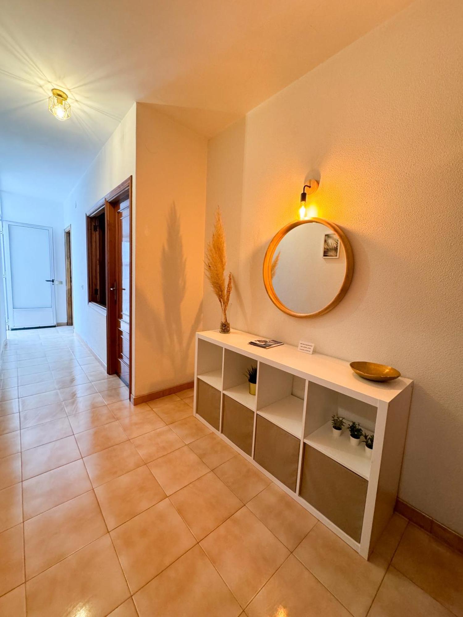 Lb, Vistas A La Ria Apartment *