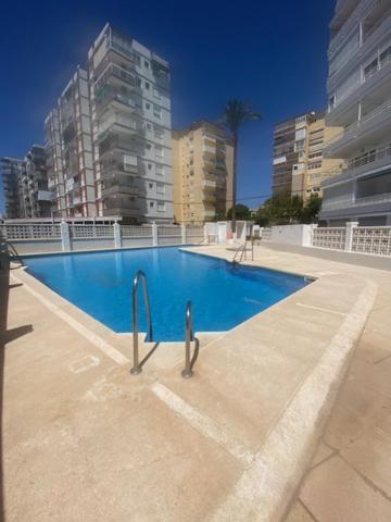 Primera Linea De Playa - Zona Club Nautico Apartamento *