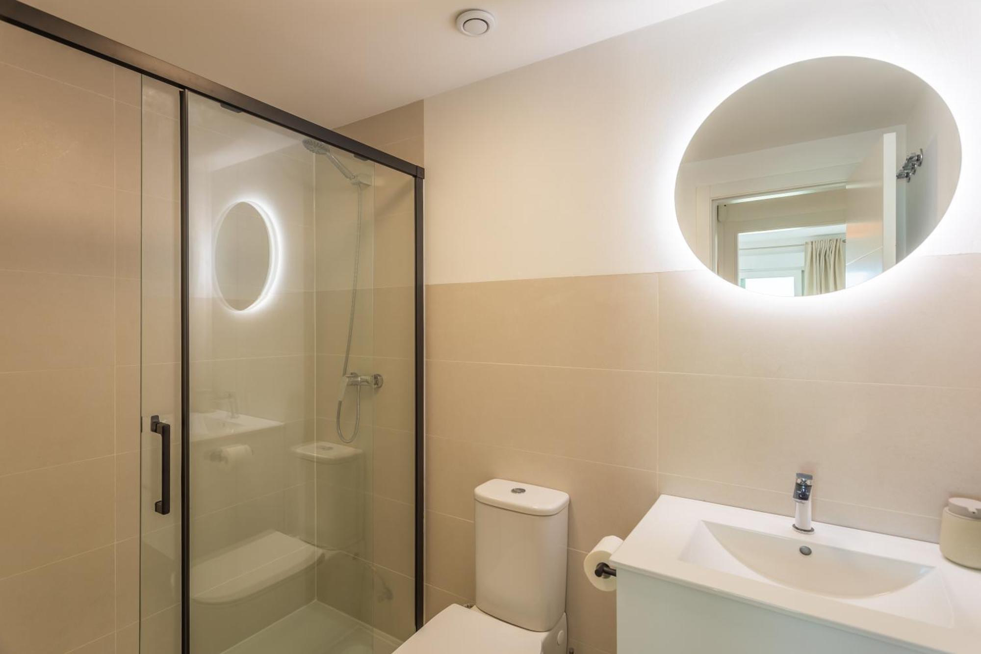 Gran Terraza Con Vistas, Piscina & Wifi - Aparcamiento Privado * Tarifa