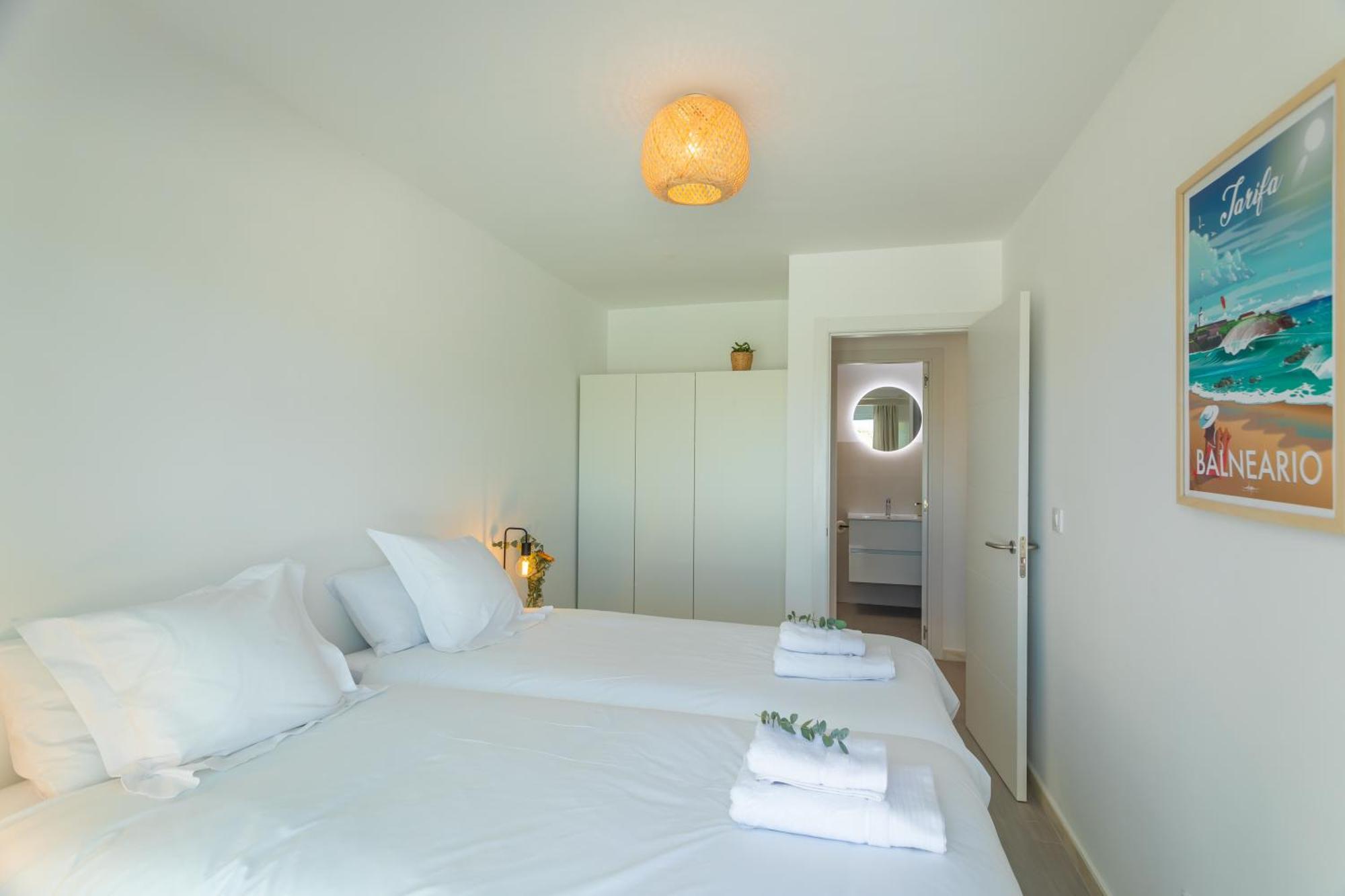 Gran Terraza Con Vistas, Piscina & Wifi - Aparcamiento Privado *