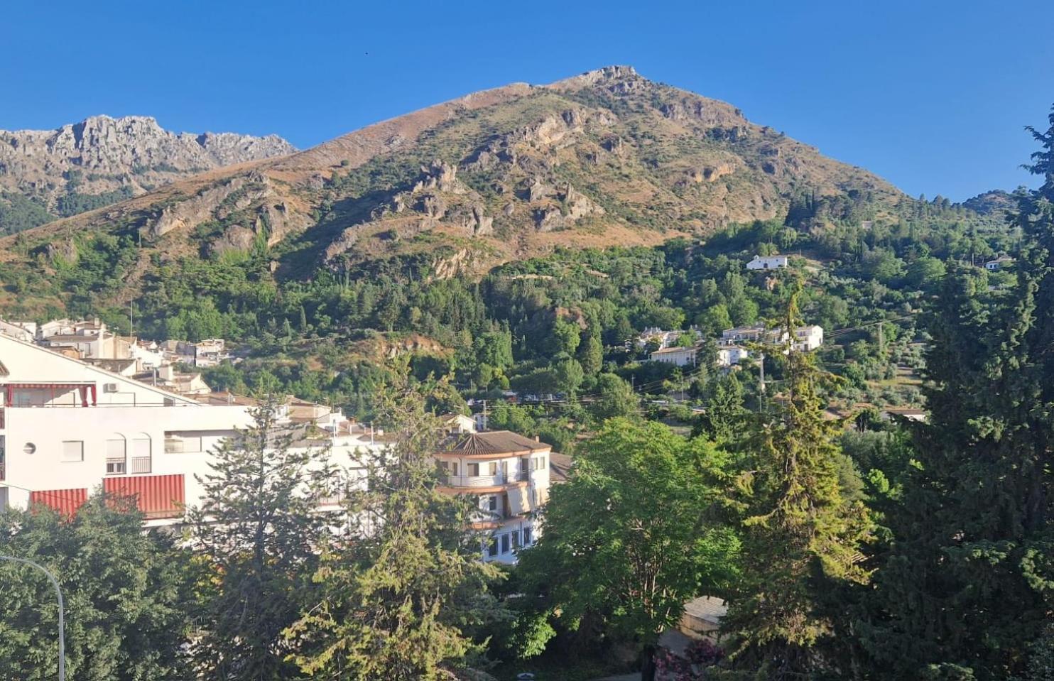 Piso Del Balcon