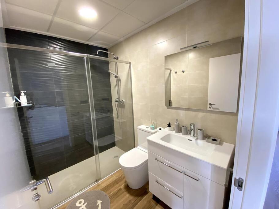 Horizon Blue I Private Pool Luxe I Free Parking I 3br Holiday home El Verger