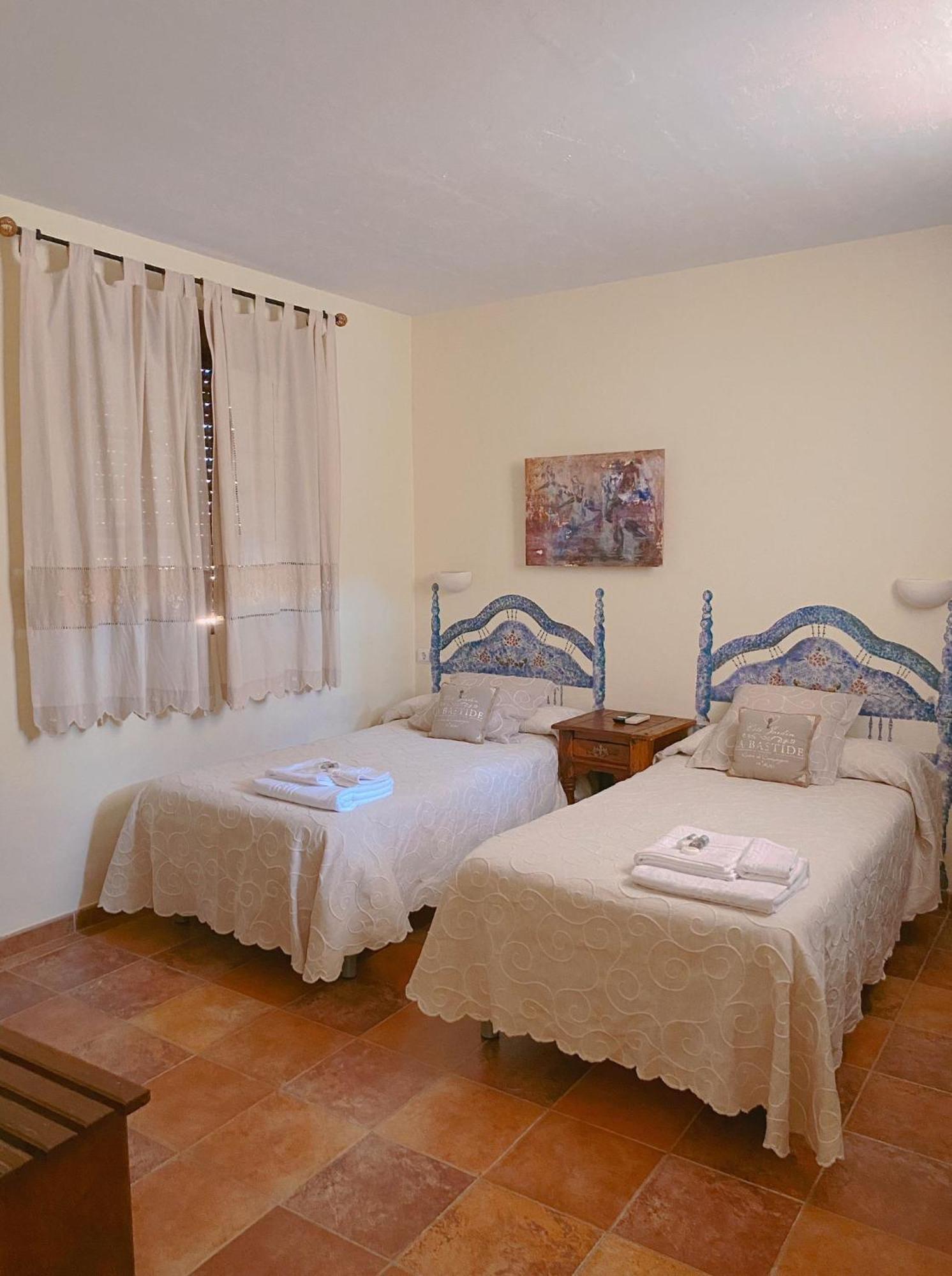 Casa Lares Casas de Don Pedro