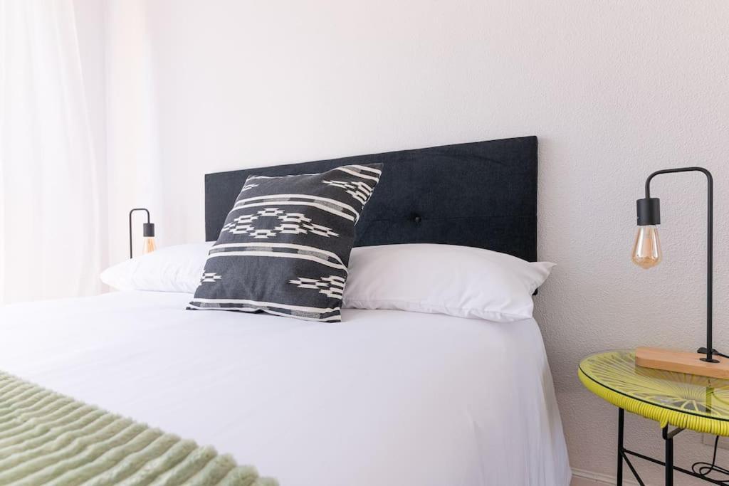 San With Private Parking Apartment Santander
