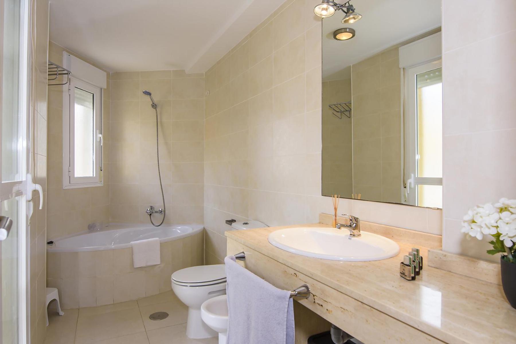 Apartment Playa Atico Terraza Piscina Wifi Parking *