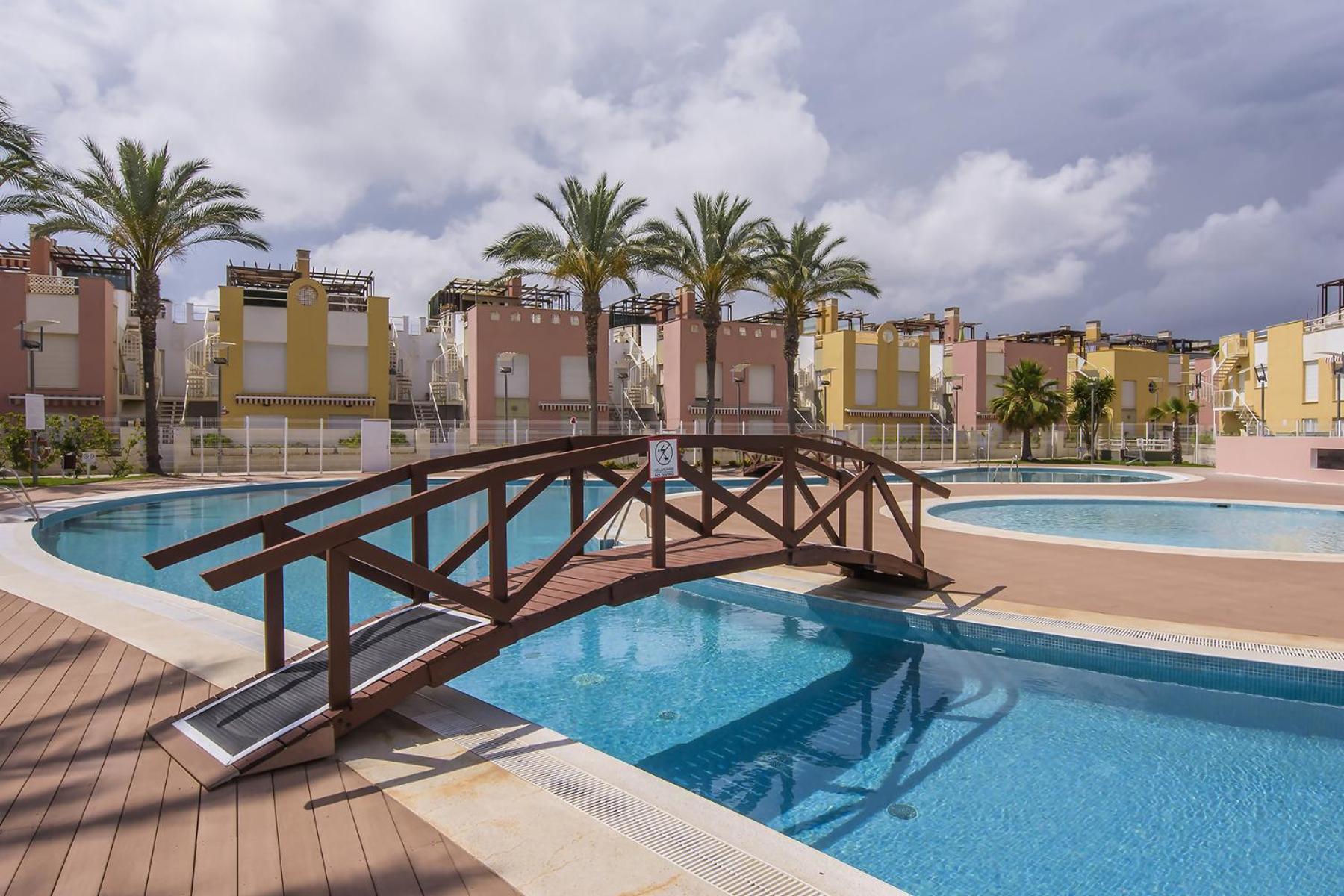 Apartment Playa Atico Terraza Piscina Wifi Parking