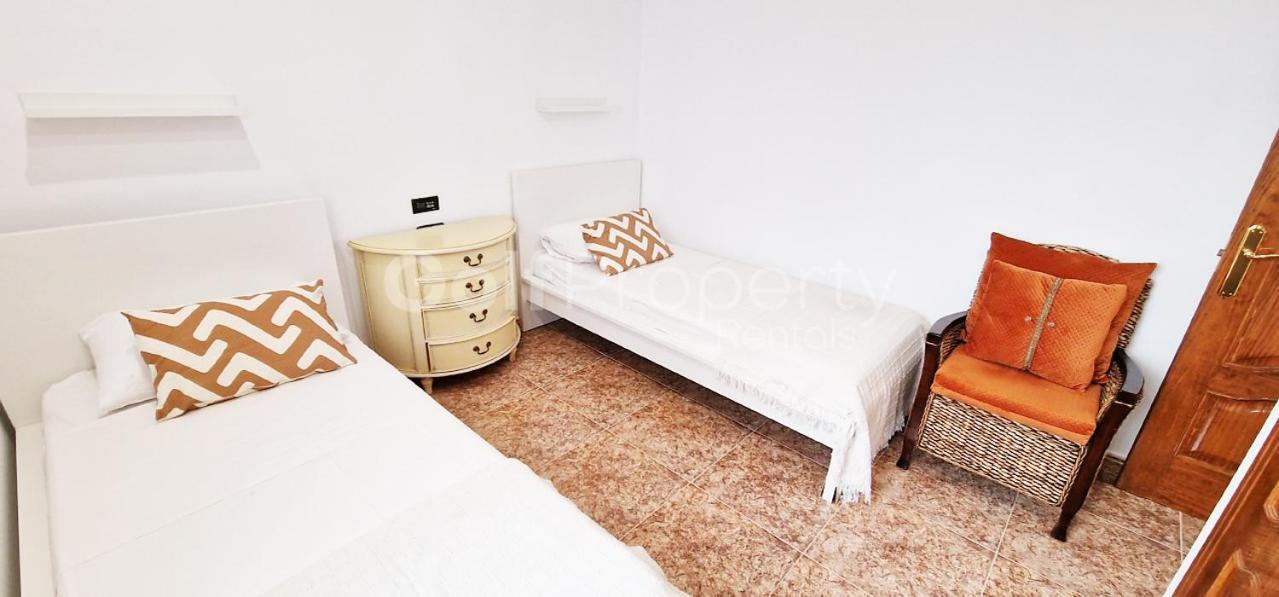 Beautiful And Peacefull 3 Bed With Private Pool, Ac, Wi-fi Villa *