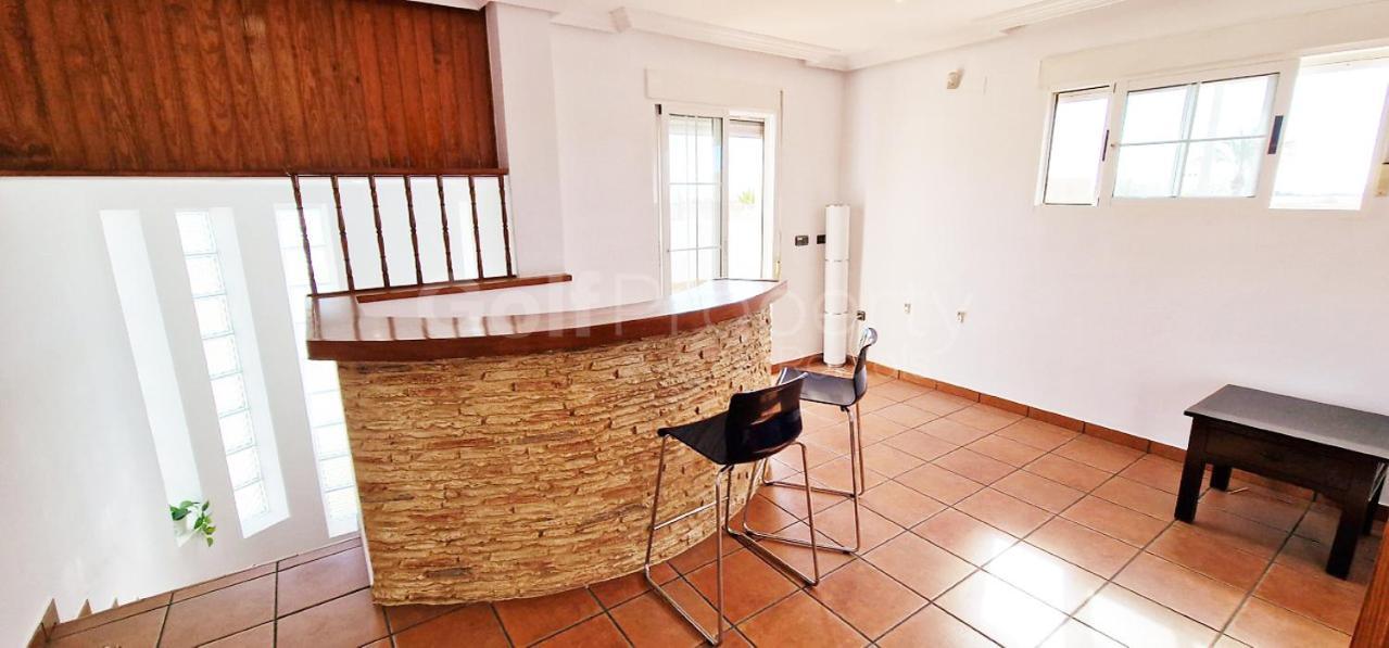 Beautiful And Peacefull 3 Bed With Private Pool, Ac, Wi-fi * Avileses