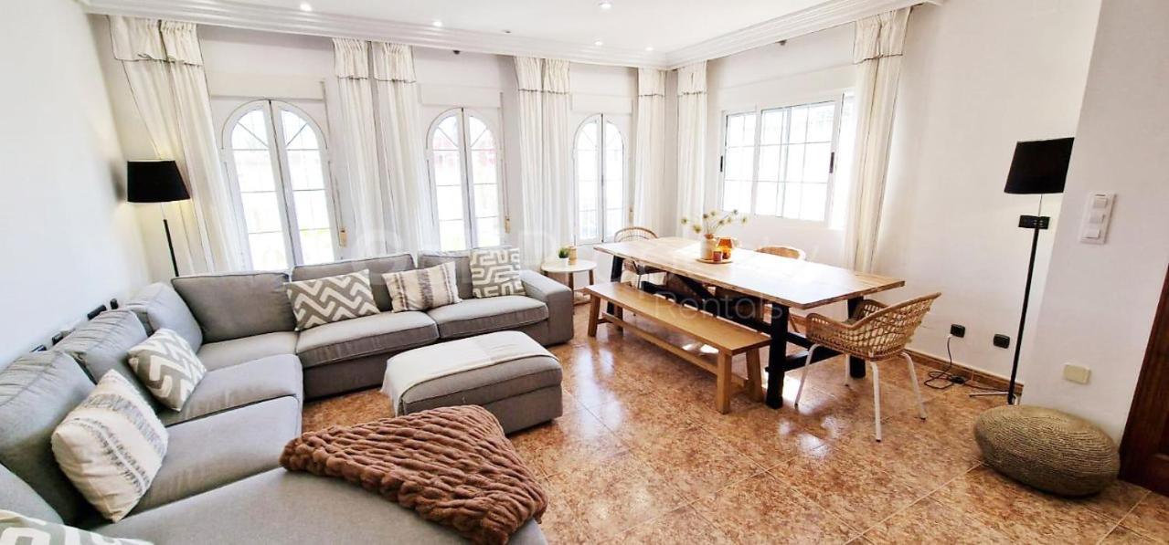Beautiful And Peacefull 3 Bed With Private Pool, Ac, Wi-fi Villa