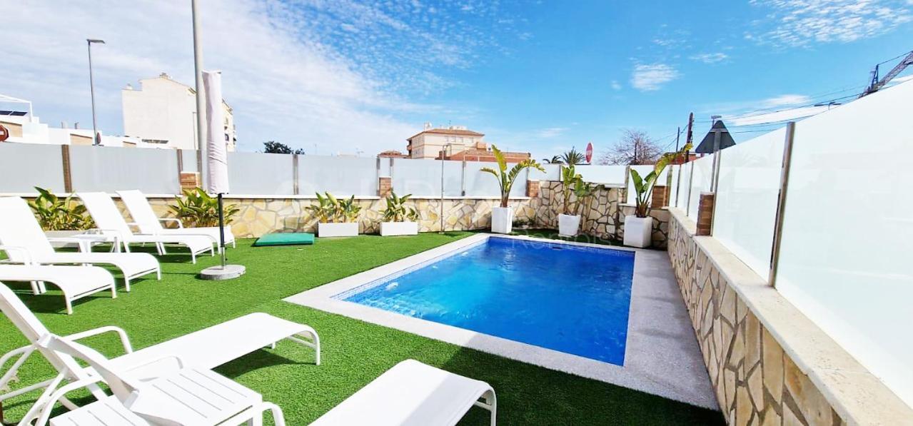 Villa Beautiful And Peacefull 3 Bed With Private Pool, Ac, Wi-fi Avileses