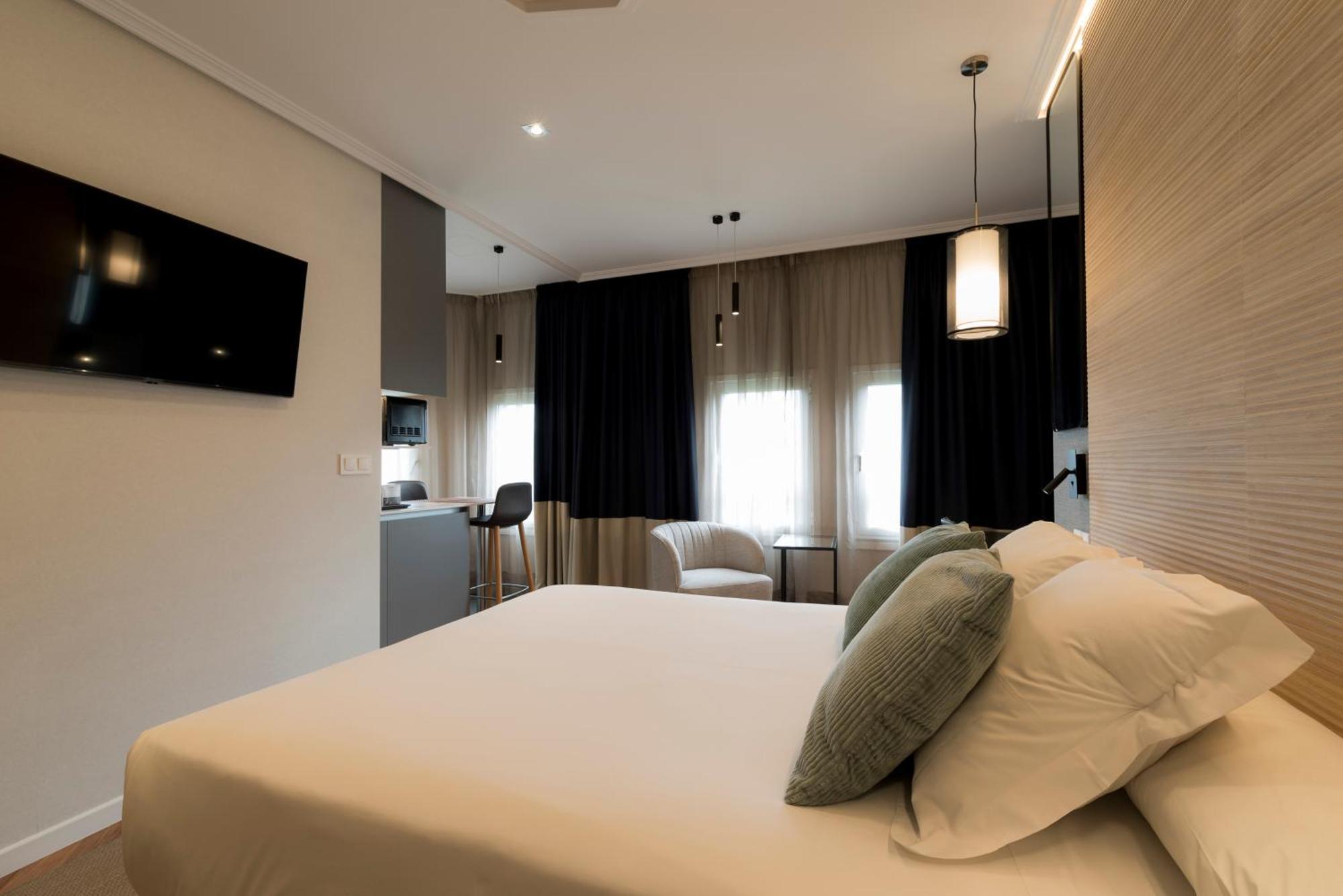 Avenida Hotel 3*