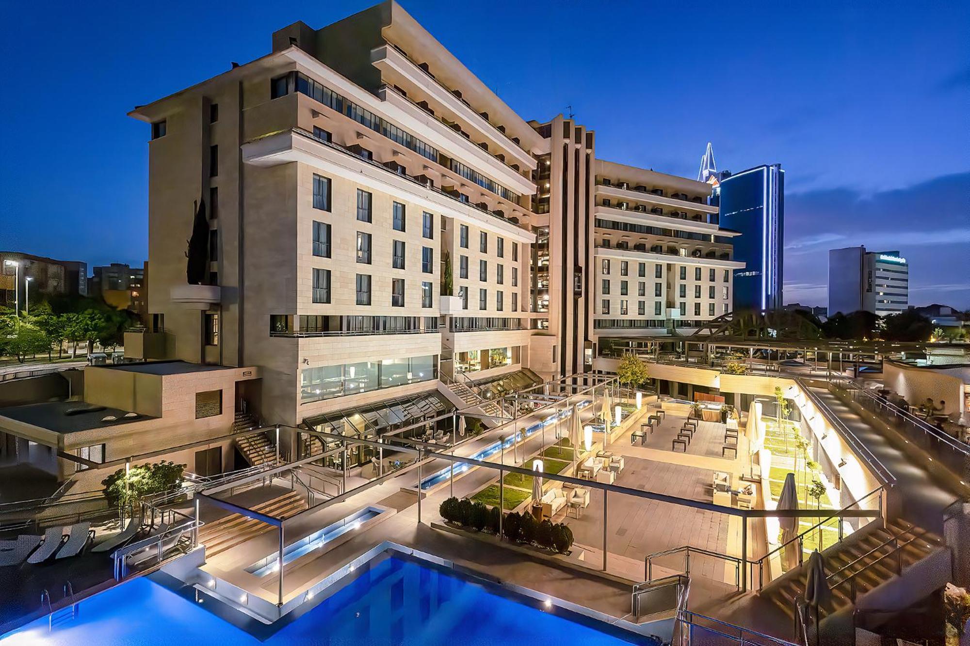 Hotel Nelva 4*