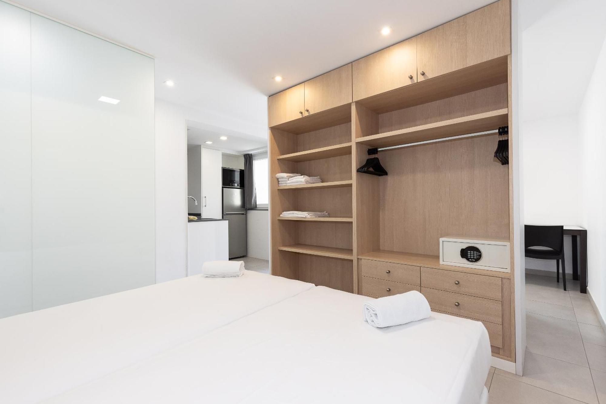 Apartment Rentalmar Aries