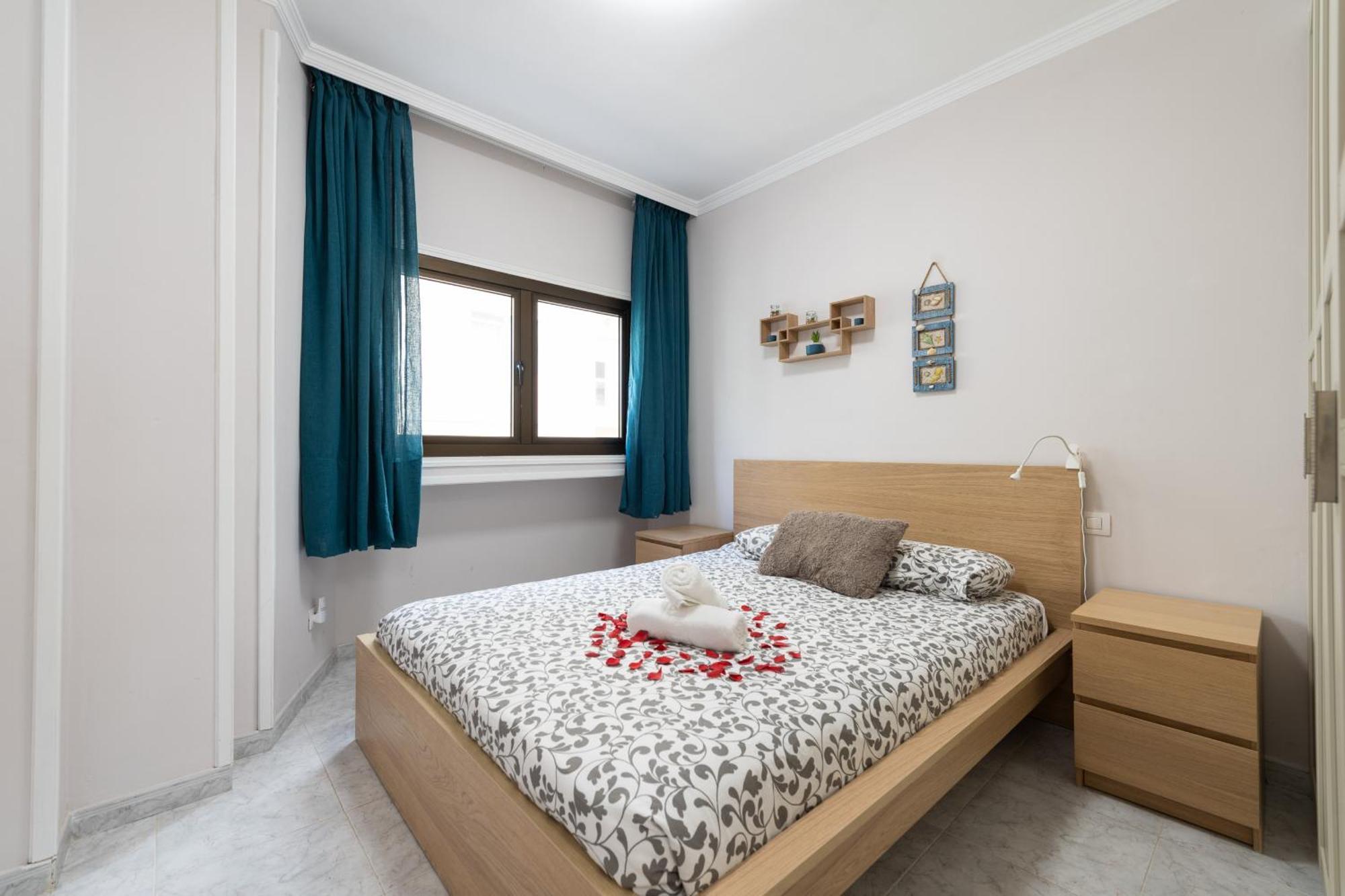 Beachfront Las Canteras 4 - Sea Views Terrace *