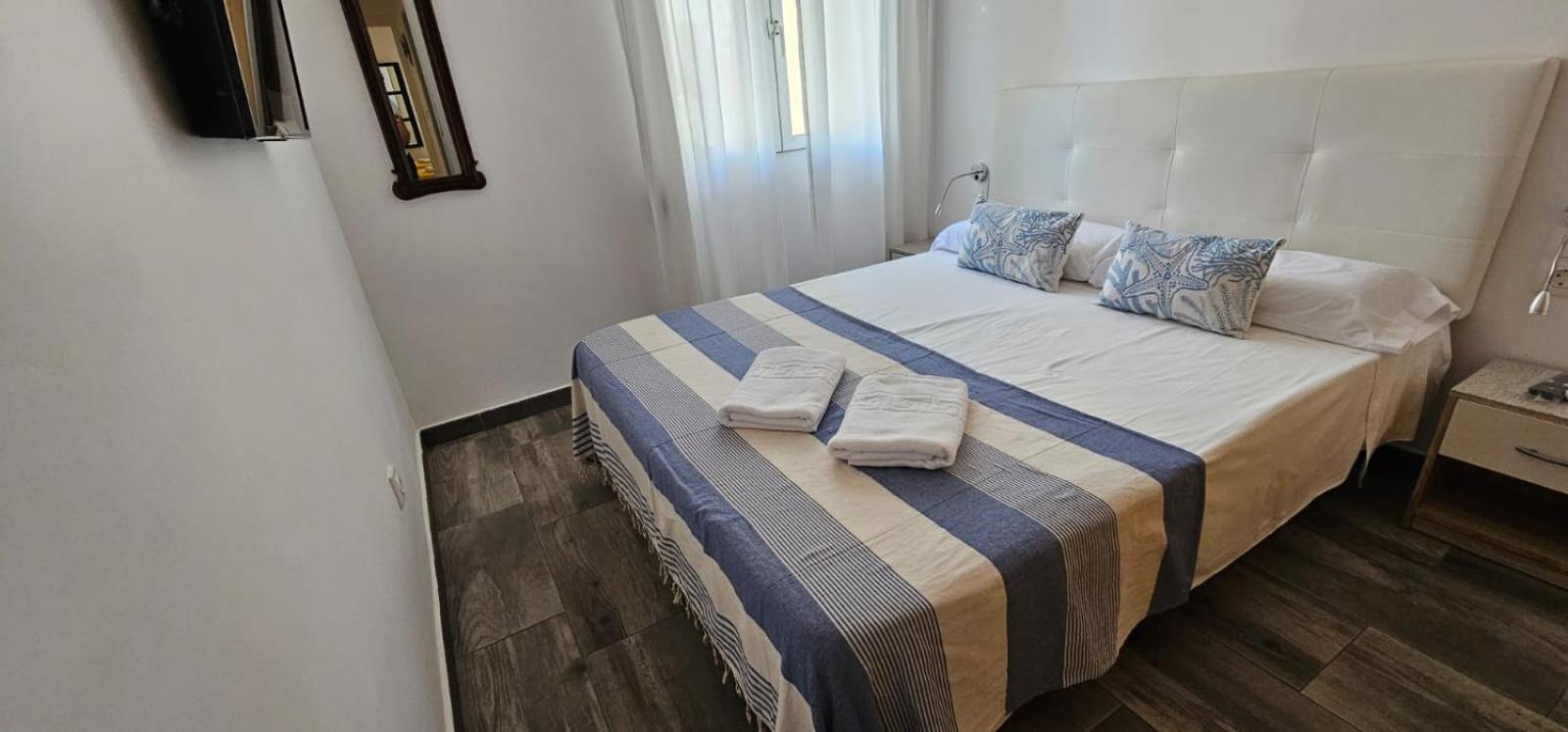 Ricky´s Village La Felicidad Apartamento *