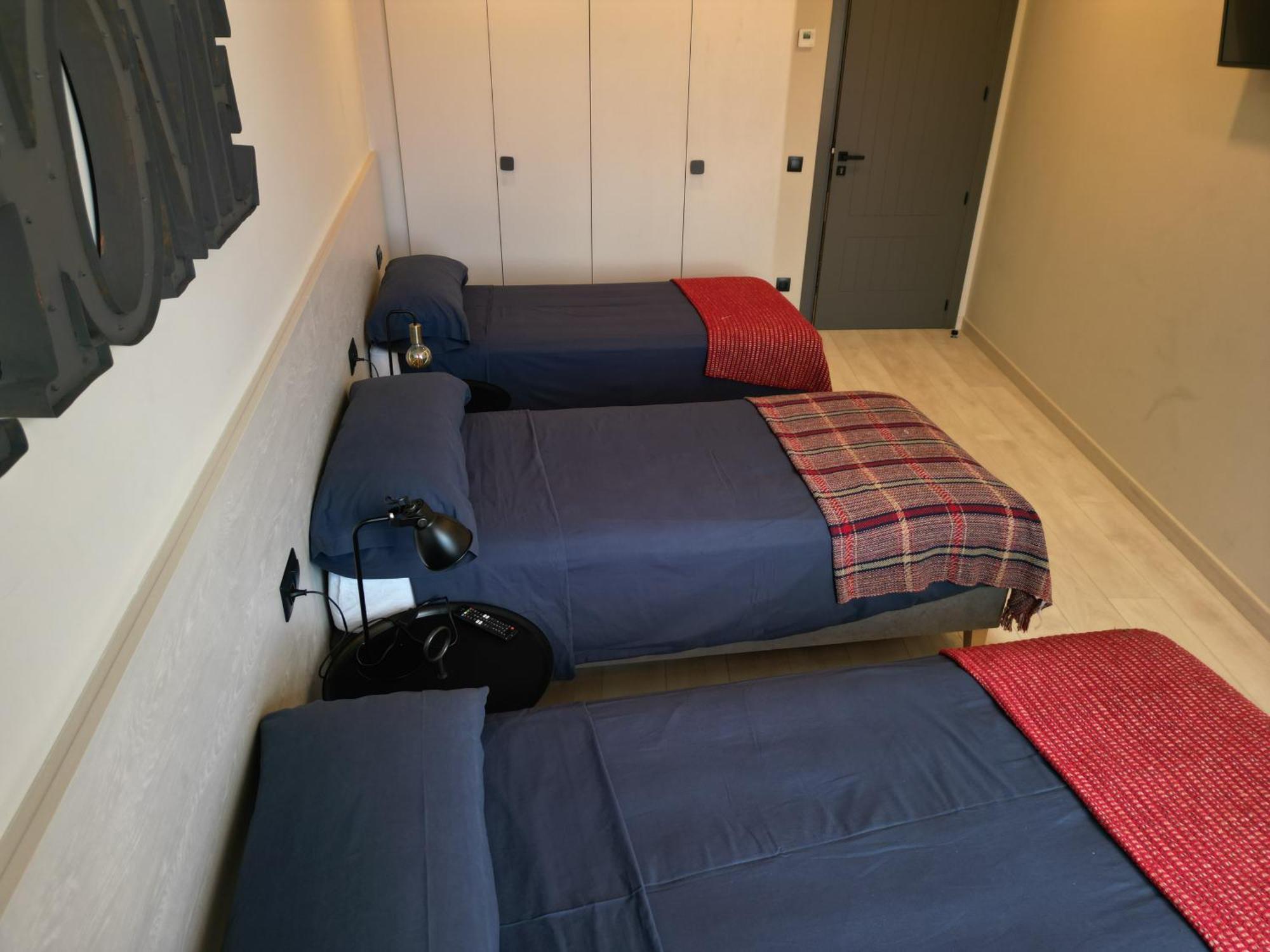 Turistics Cardona, Magi Apartment *