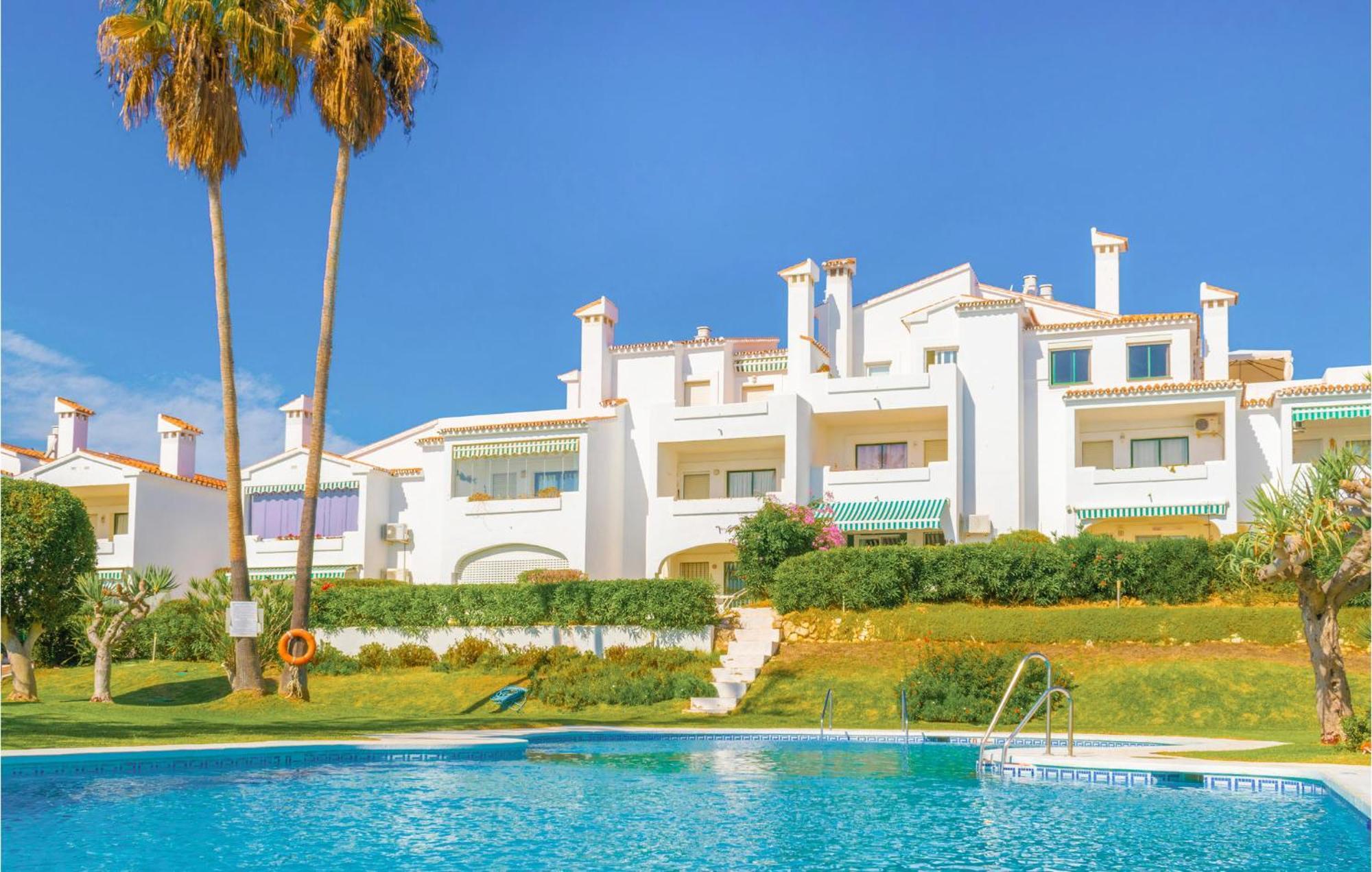 Residencial Torrenueva Apartment *