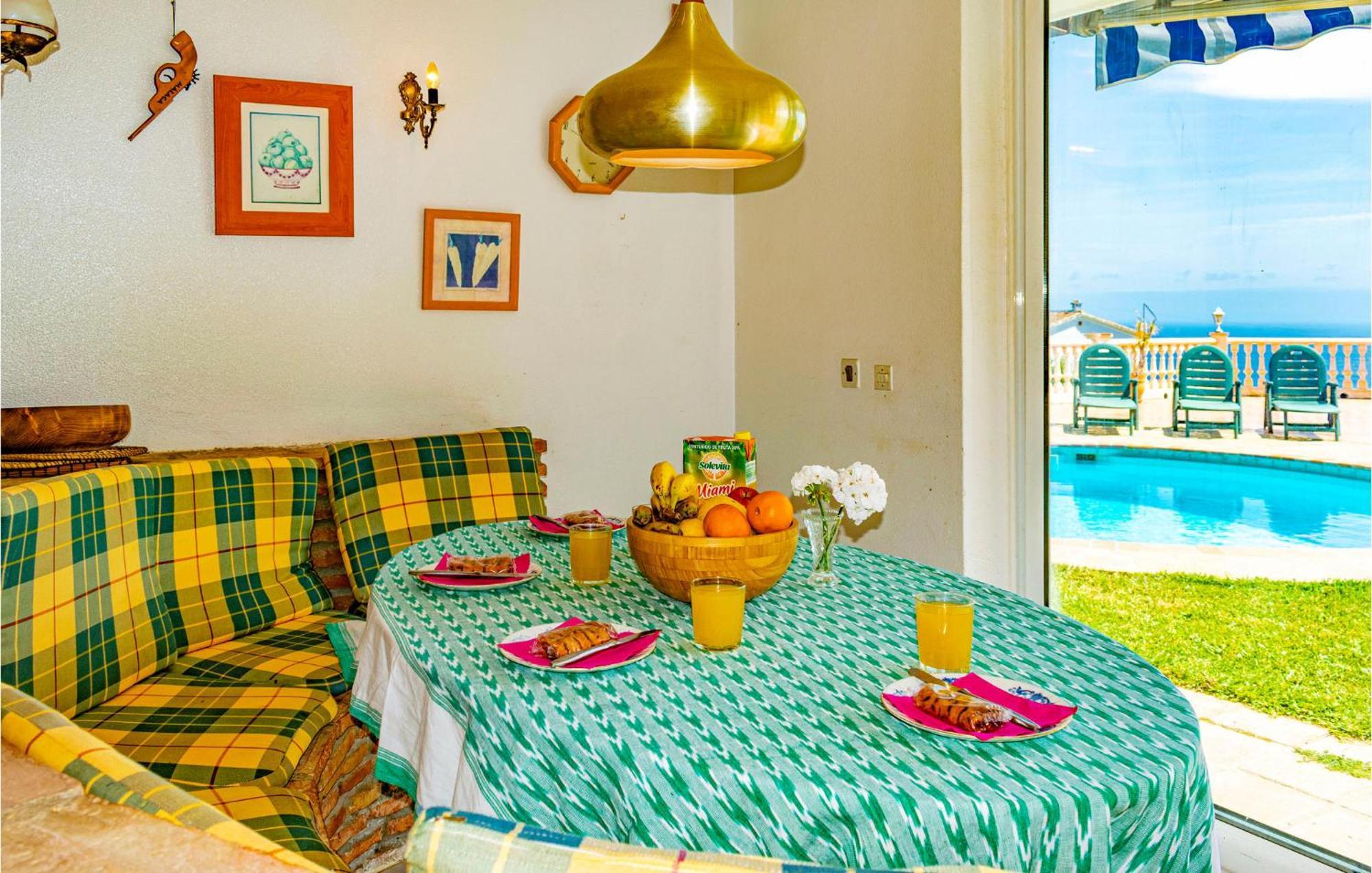 Holiday home Beautiful In Urbanizacion La Capell