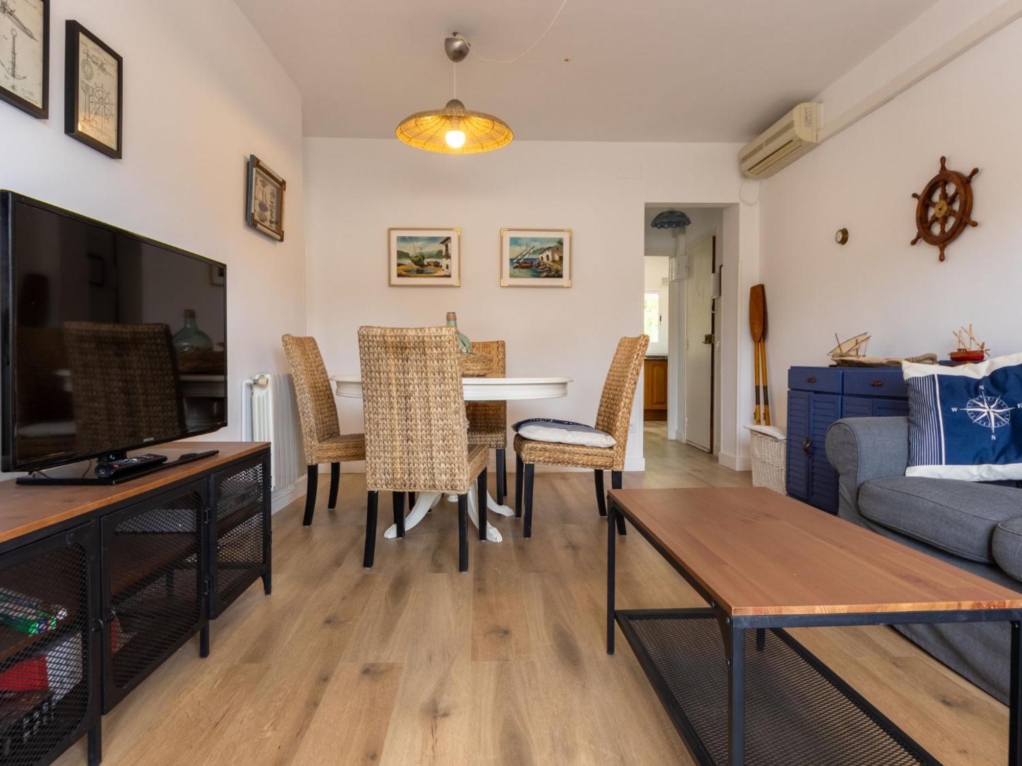 Mirror By Interhome Apartamento