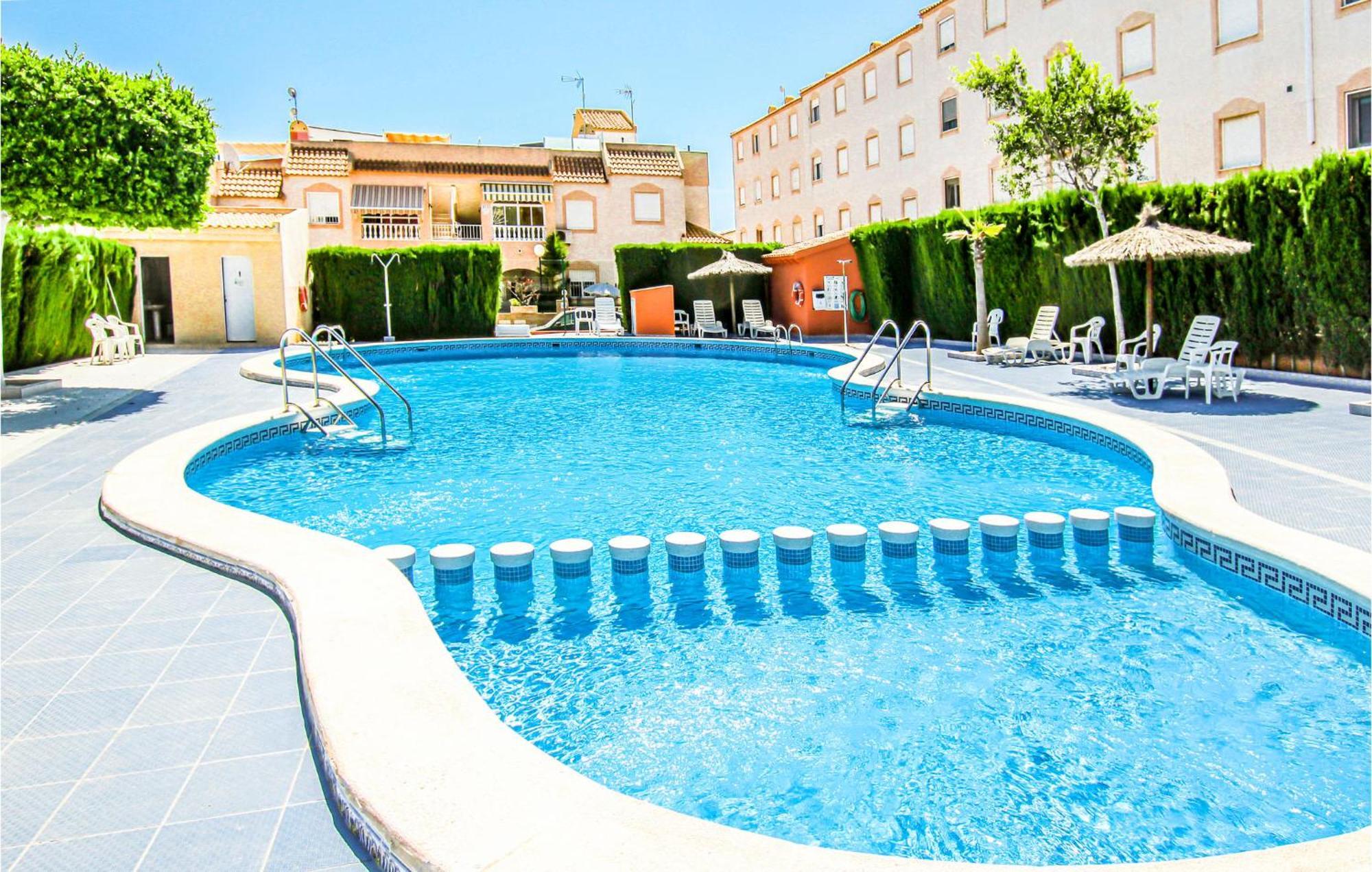 Apartamento Lovely In With Swimming Pool *